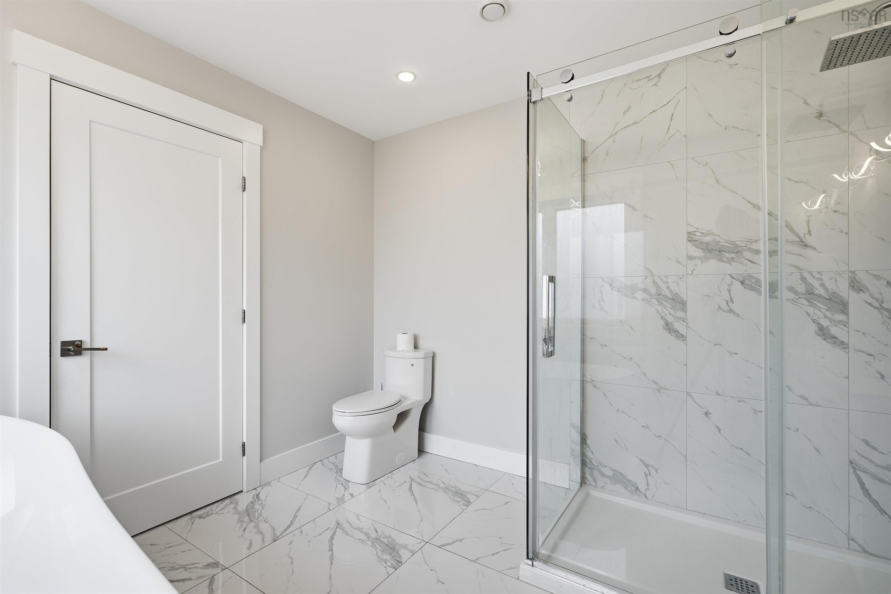 $1,120,000.00: 31 Samaa Court, Bedford