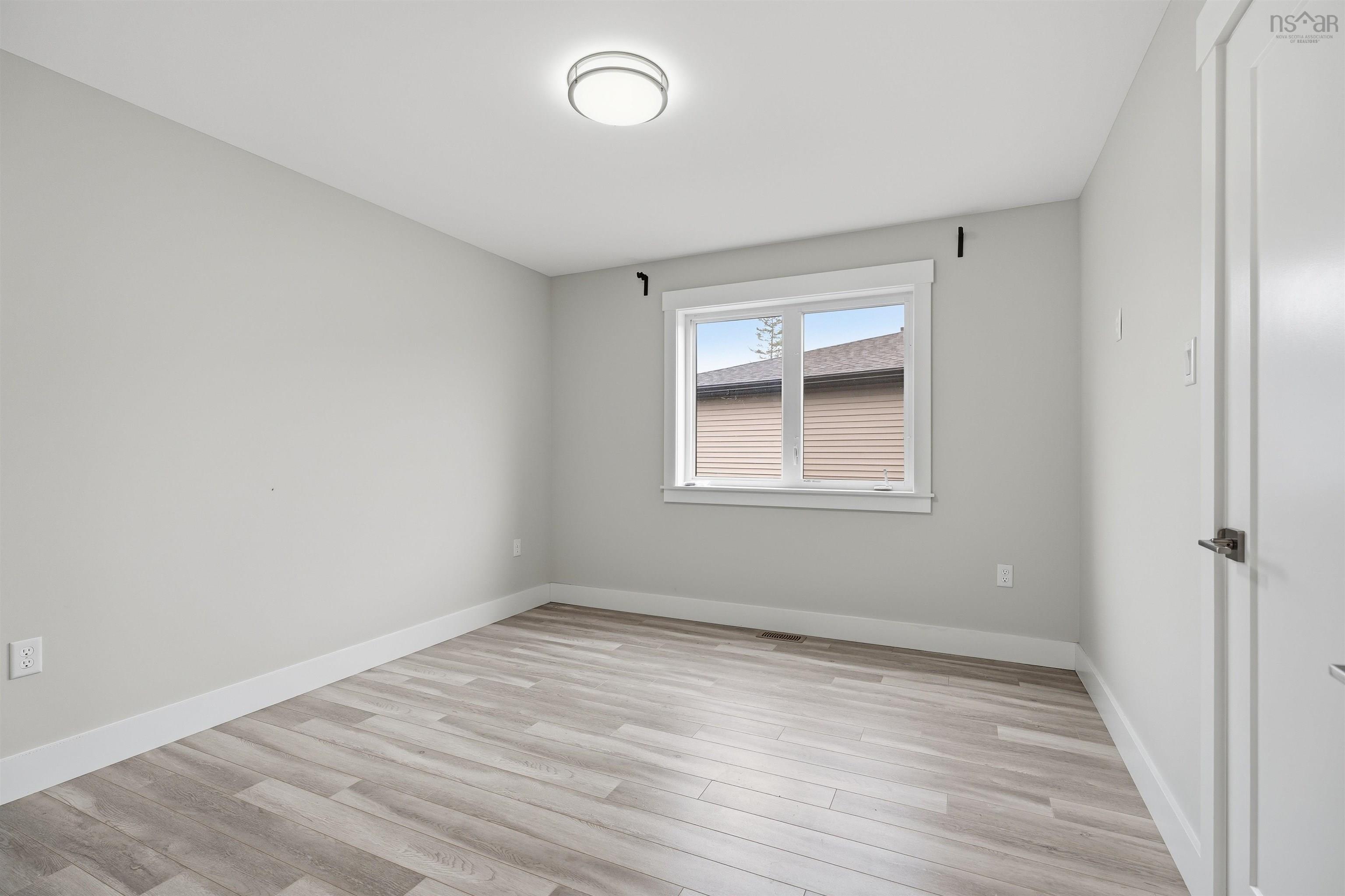 $1,120,000.00: 31 Samaa Court, Bedford