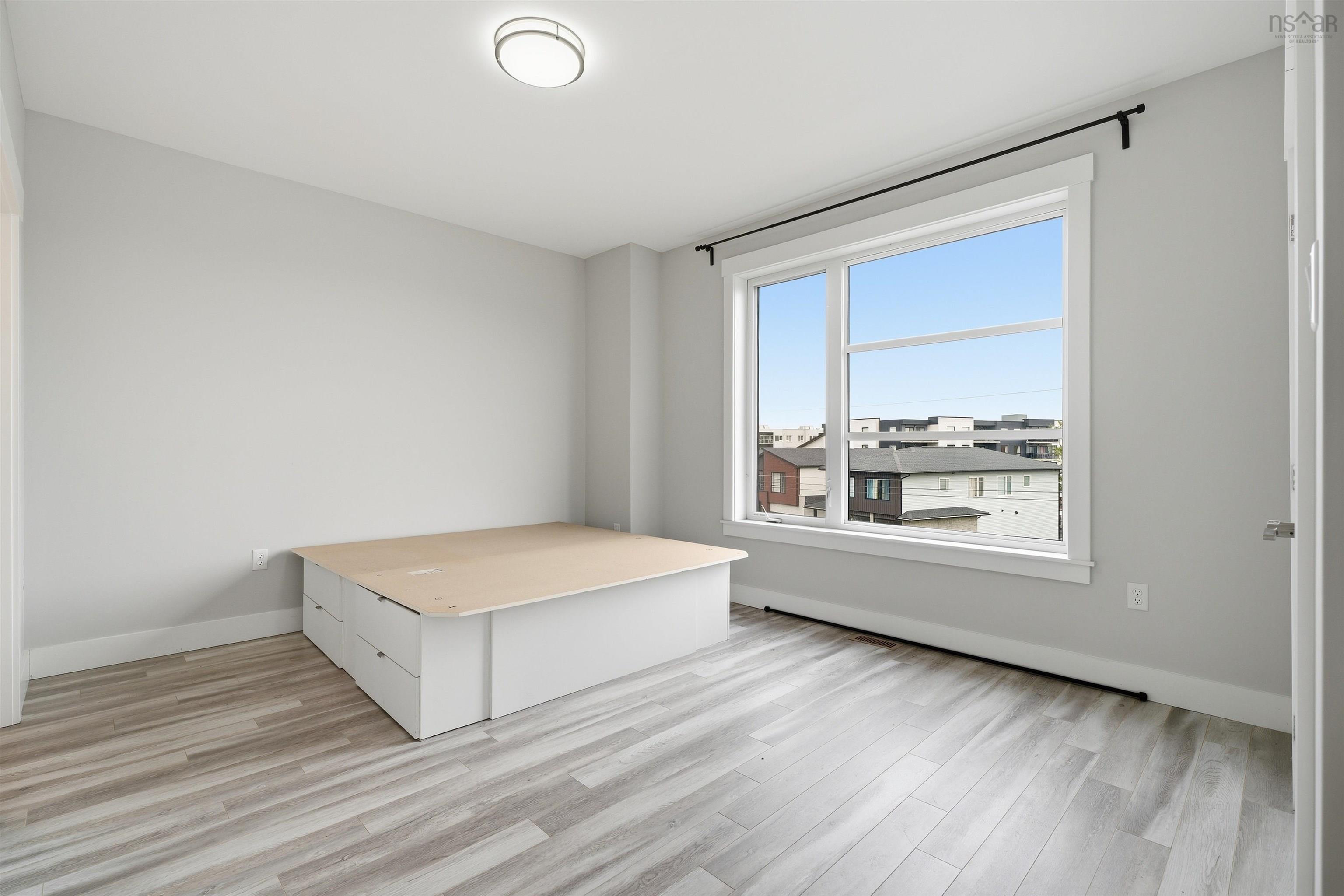 $1,120,000.00: 31 Samaa Court, Bedford