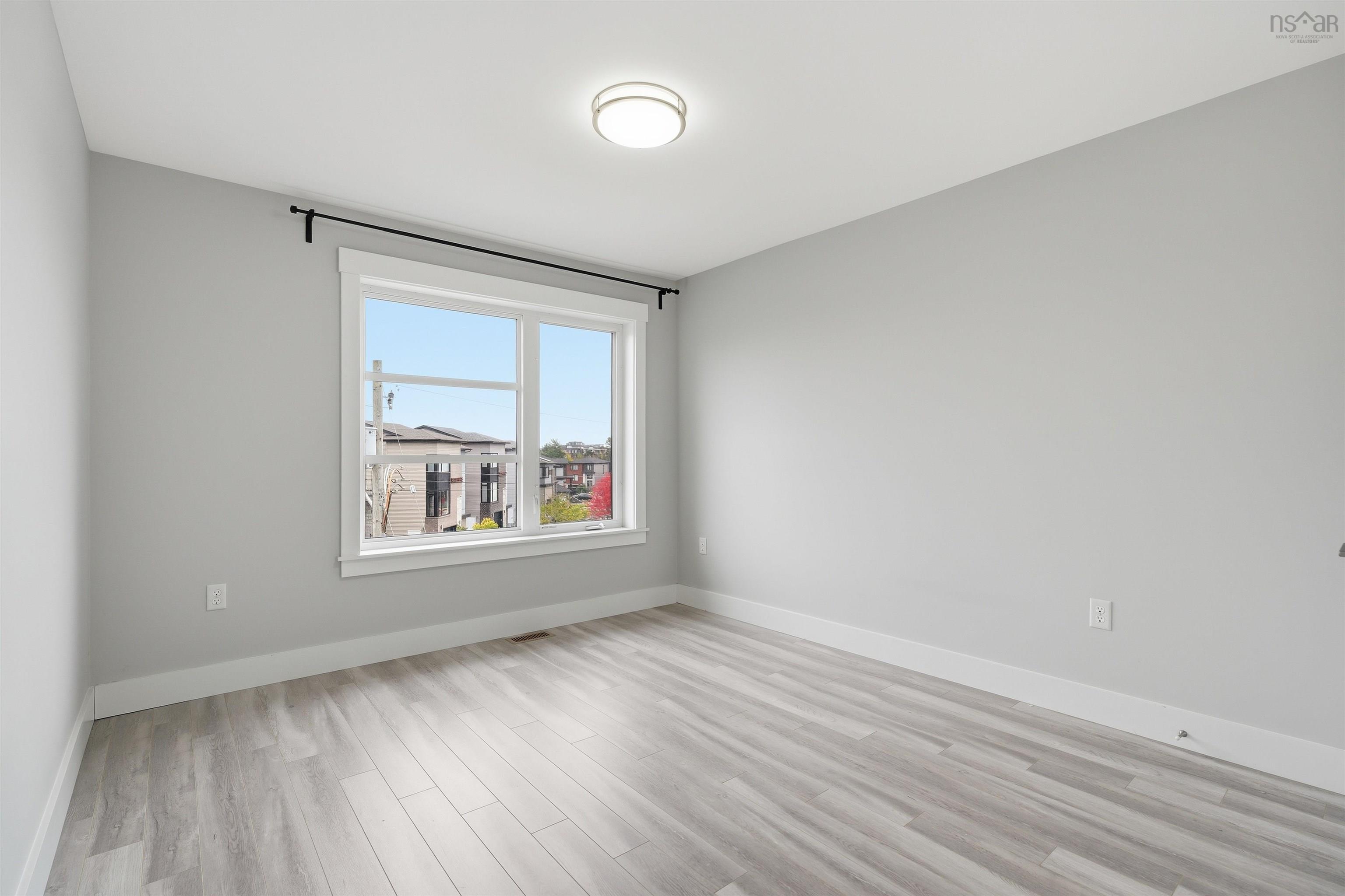 $1,120,000.00: 31 Samaa Court, Bedford