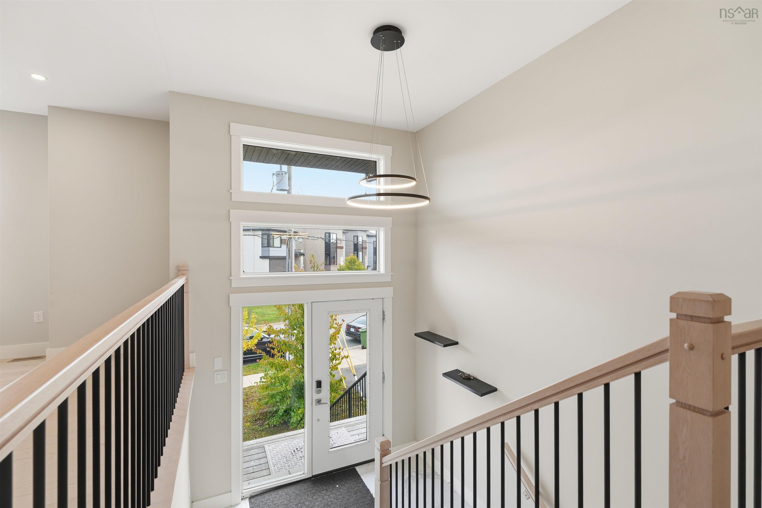 $1,120,000.00: 31 Samaa Court, Bedford