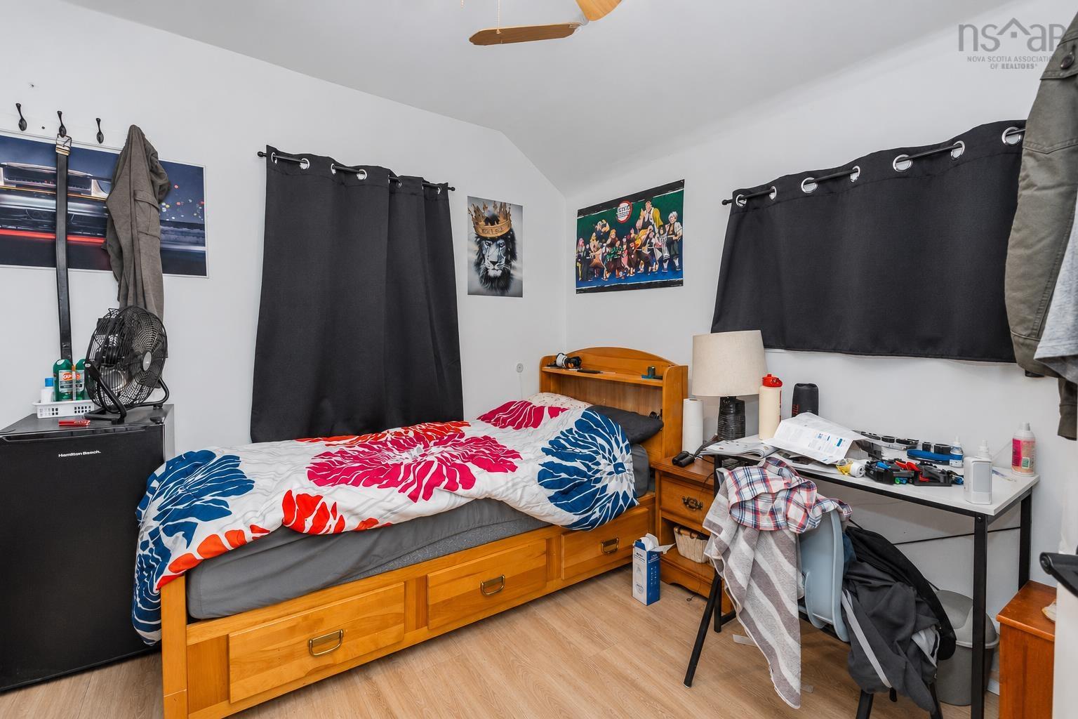 $199,900.00: 201 Vulcan Avenue, Sydney