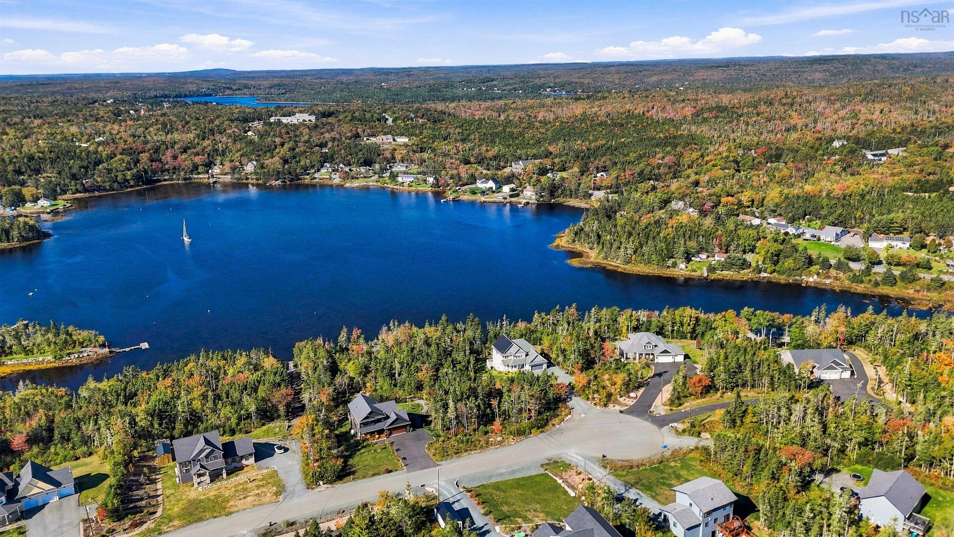 $1,100,000.00: 134 Hargrove Lane Lane, Whites Lake