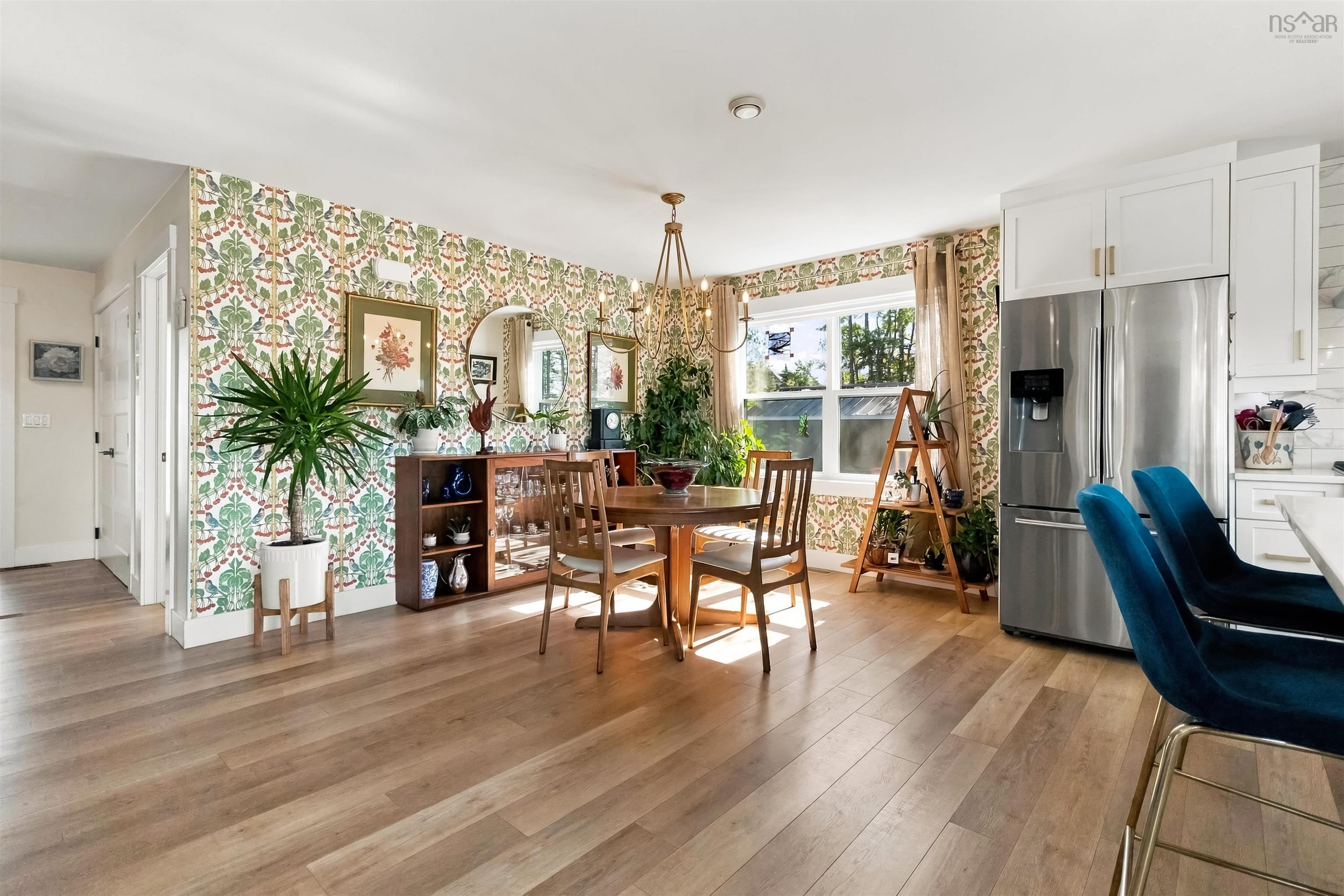 $1,100,000.00: 134 Hargrove Lane Lane, Whites Lake