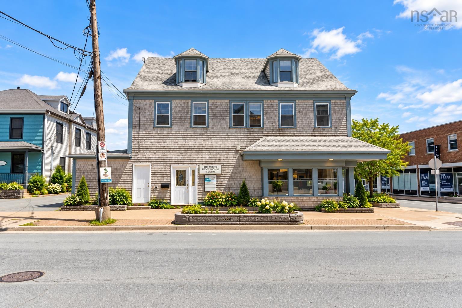 71/75 Portland Street, Dartmouth, NS (MLS® 202625986)