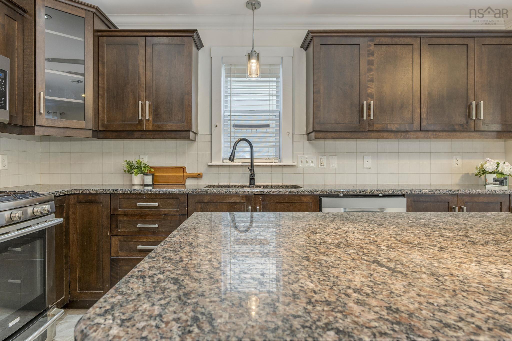 16 Lowther Lane, Bedford, NS (MLS® 202626024)
