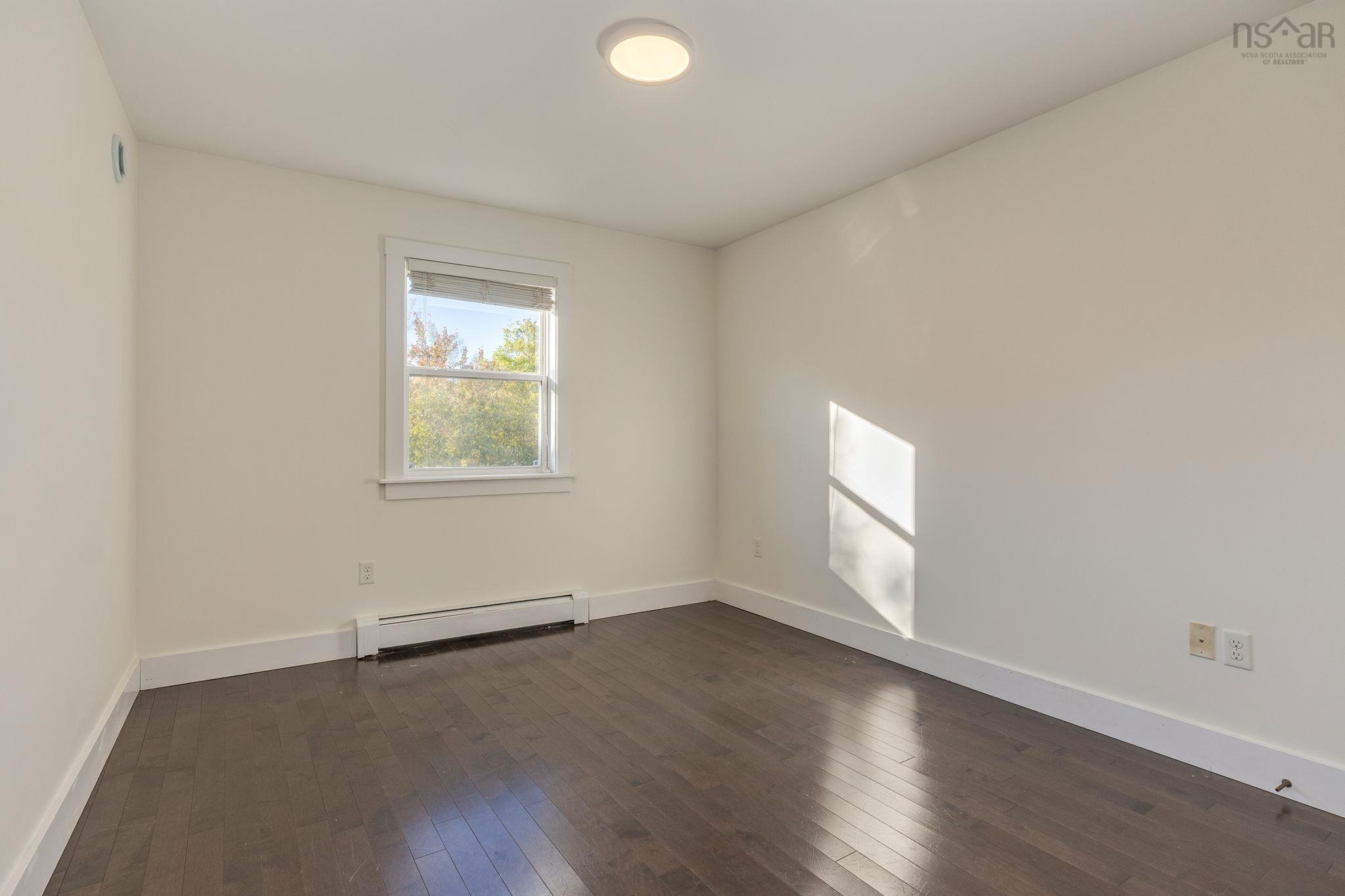 16 Lowther Lane, Bedford, NS (MLS® 202626024)