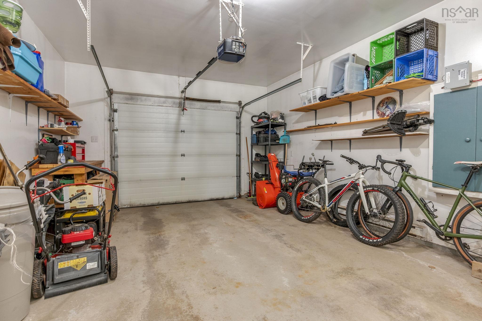 $425,000.00: 39 Homestead Drive, Valley