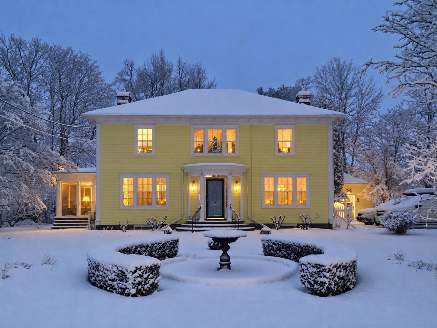 $875,000.00: 683 St George Street, Annapolis Royal