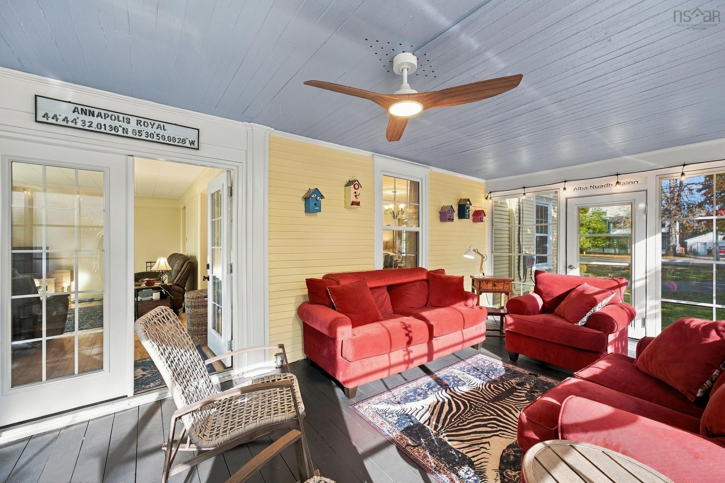 $875,000.00: 683 St George Street, Annapolis Royal