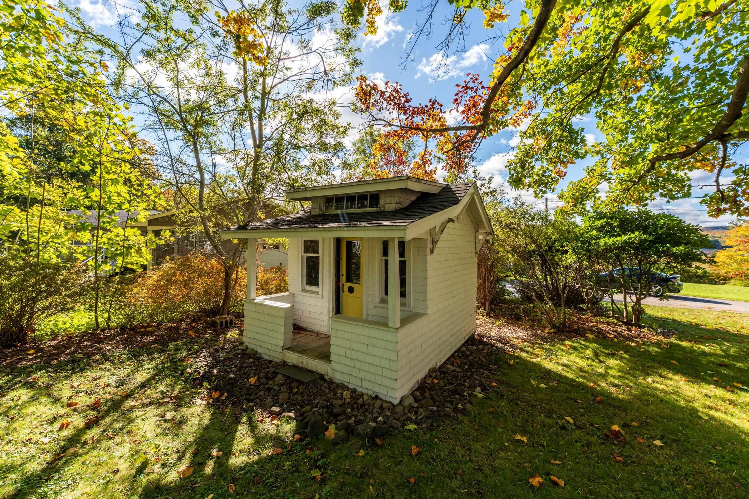 $875,000.00: 683 St George Street, Annapolis Royal