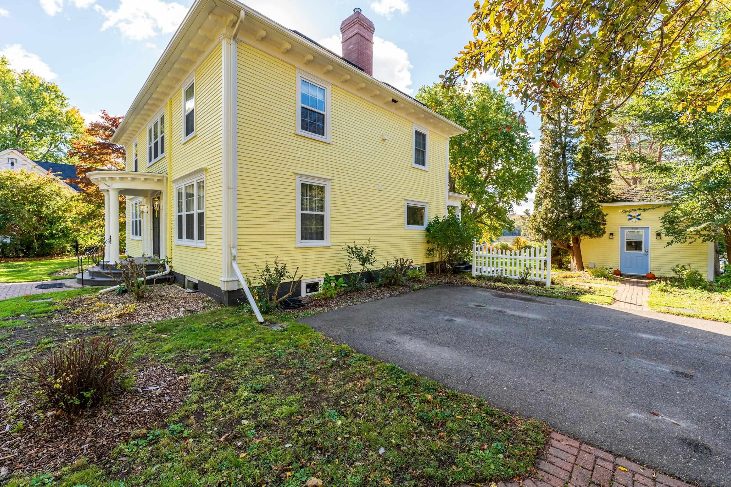 $875,000.00: 683 St George Street, Annapolis Royal