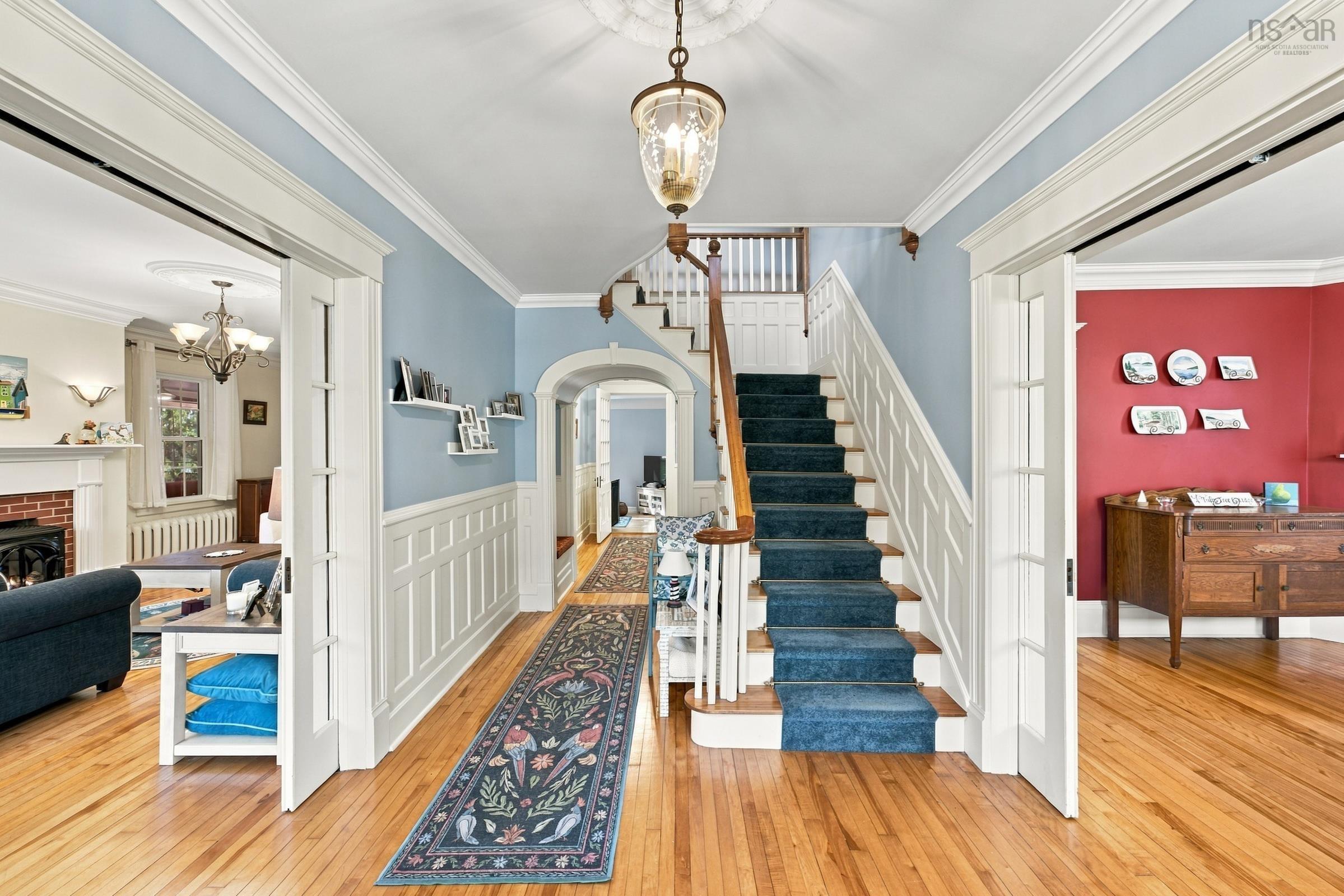 $875,000.00: 683 St George Street, Annapolis Royal