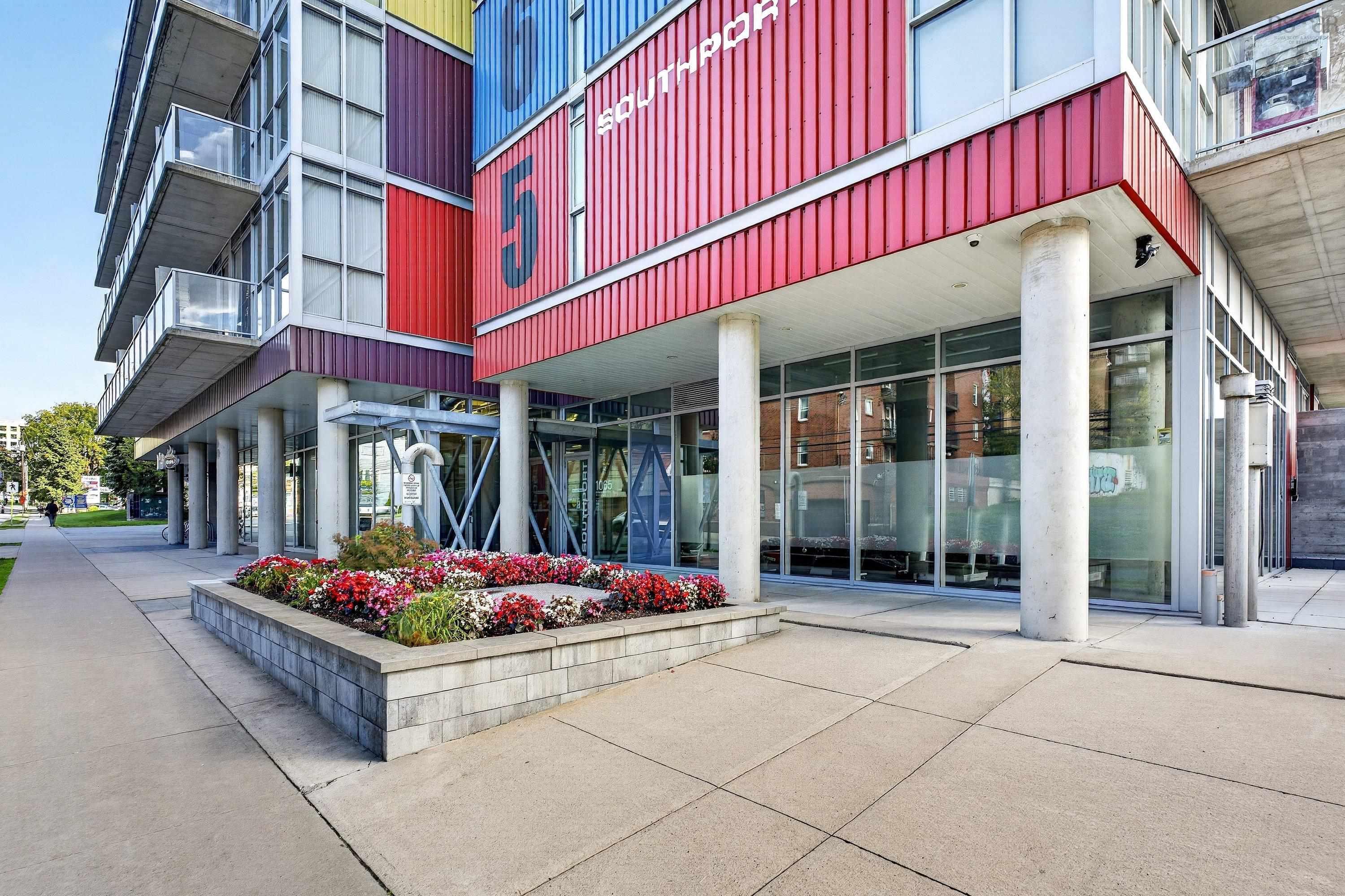 $389,900.00: 522 1065 Barrington Street, Halifax