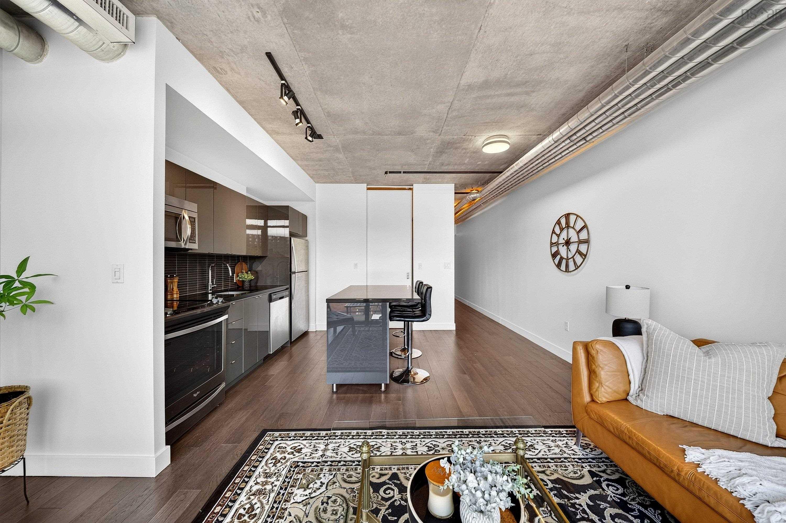 $389,900.00: 522 1065 Barrington Street, Halifax