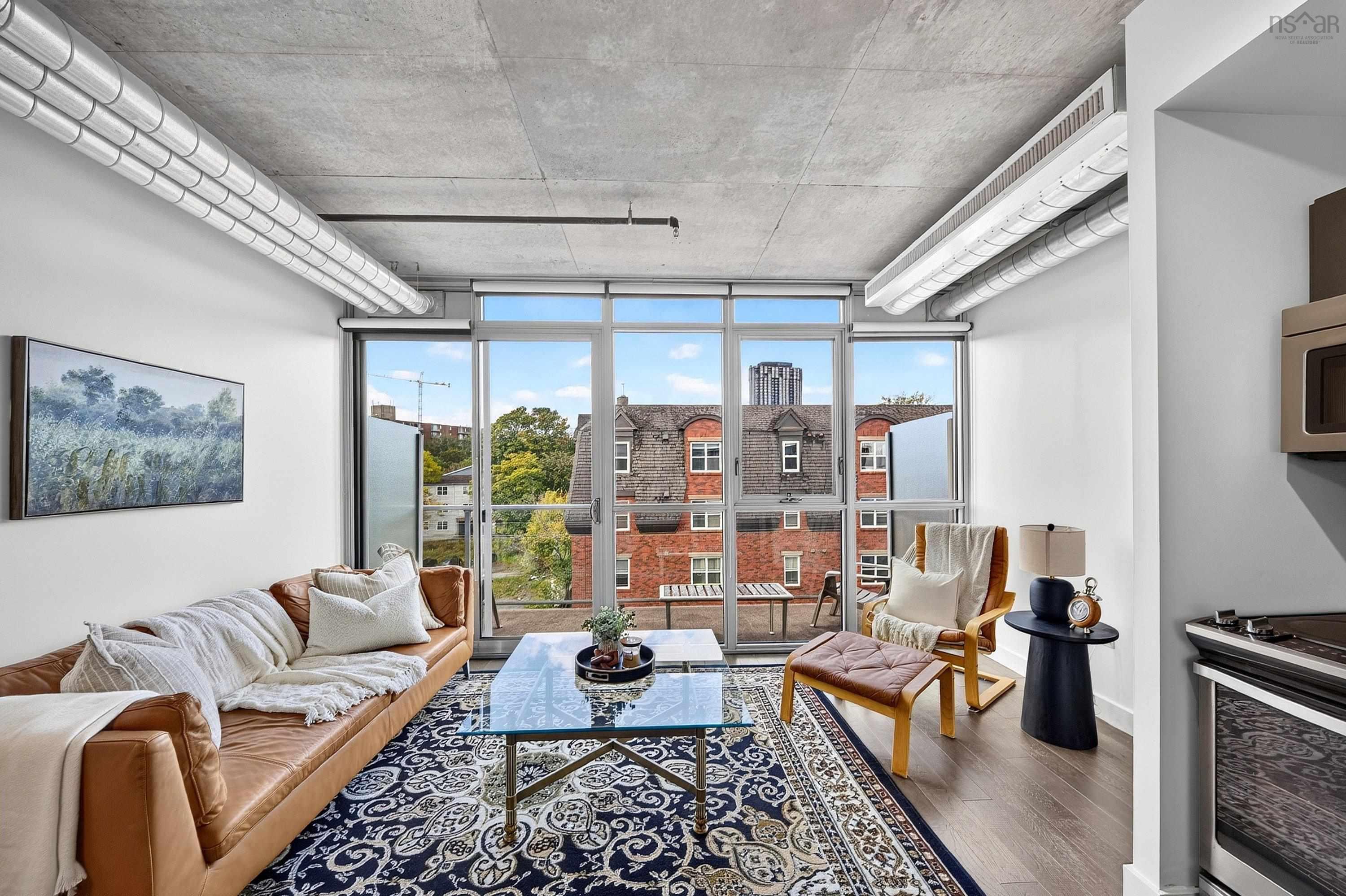 $389,900.00: 522 1065 Barrington Street, Halifax