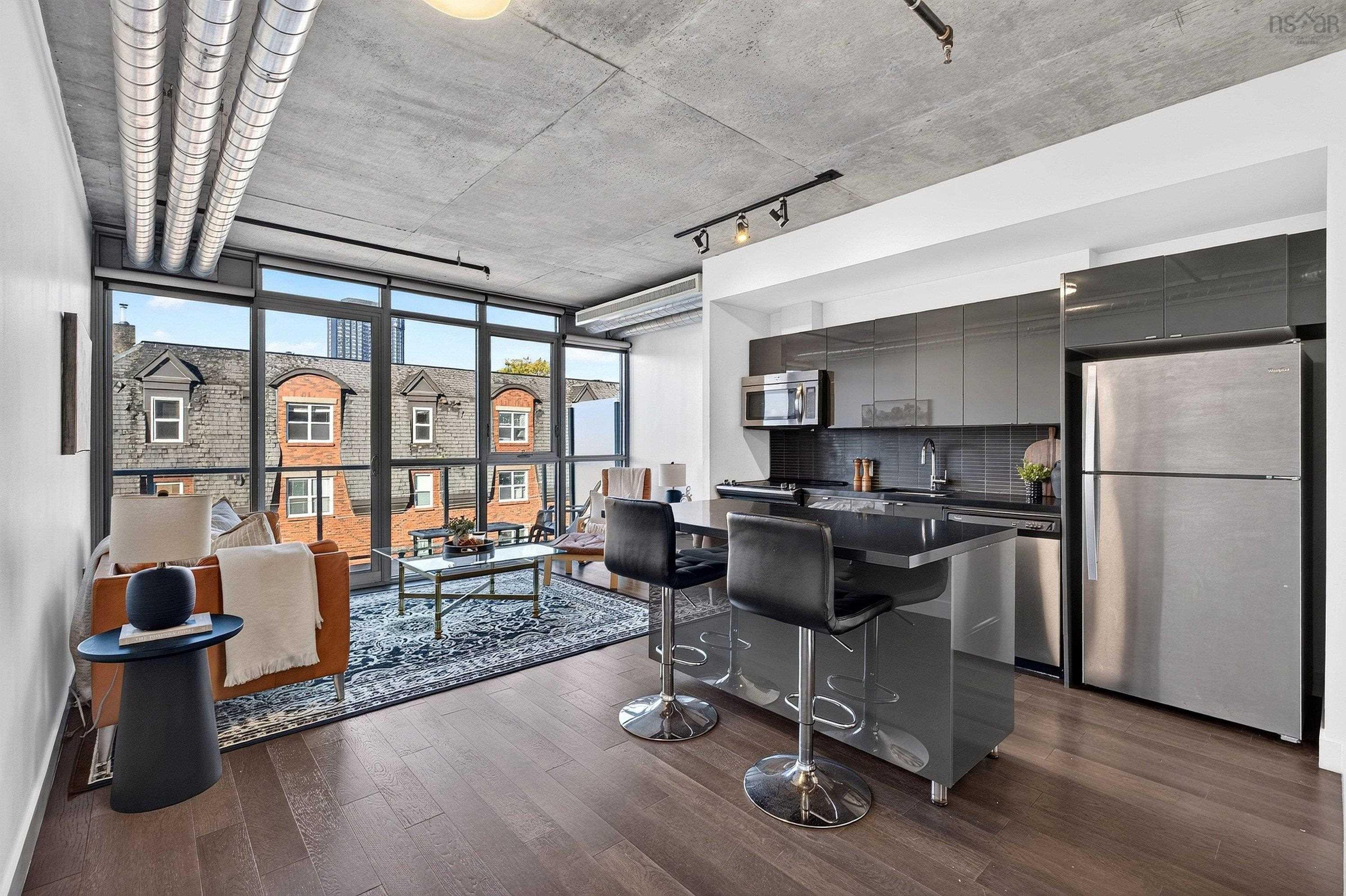 $389,900.00: 522 1065 Barrington Street, Halifax