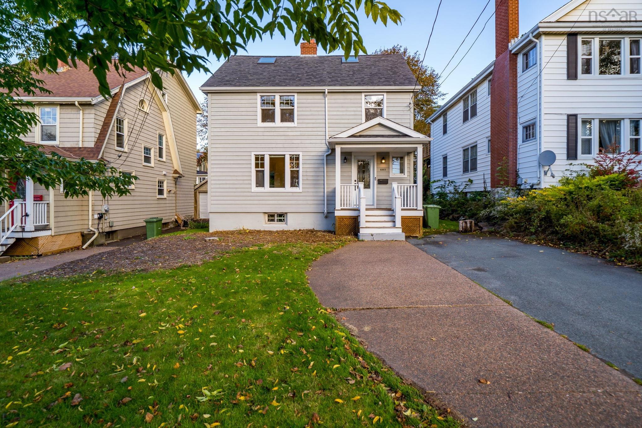 $774,900.00: 6869 Quinpool Road, Halifax
