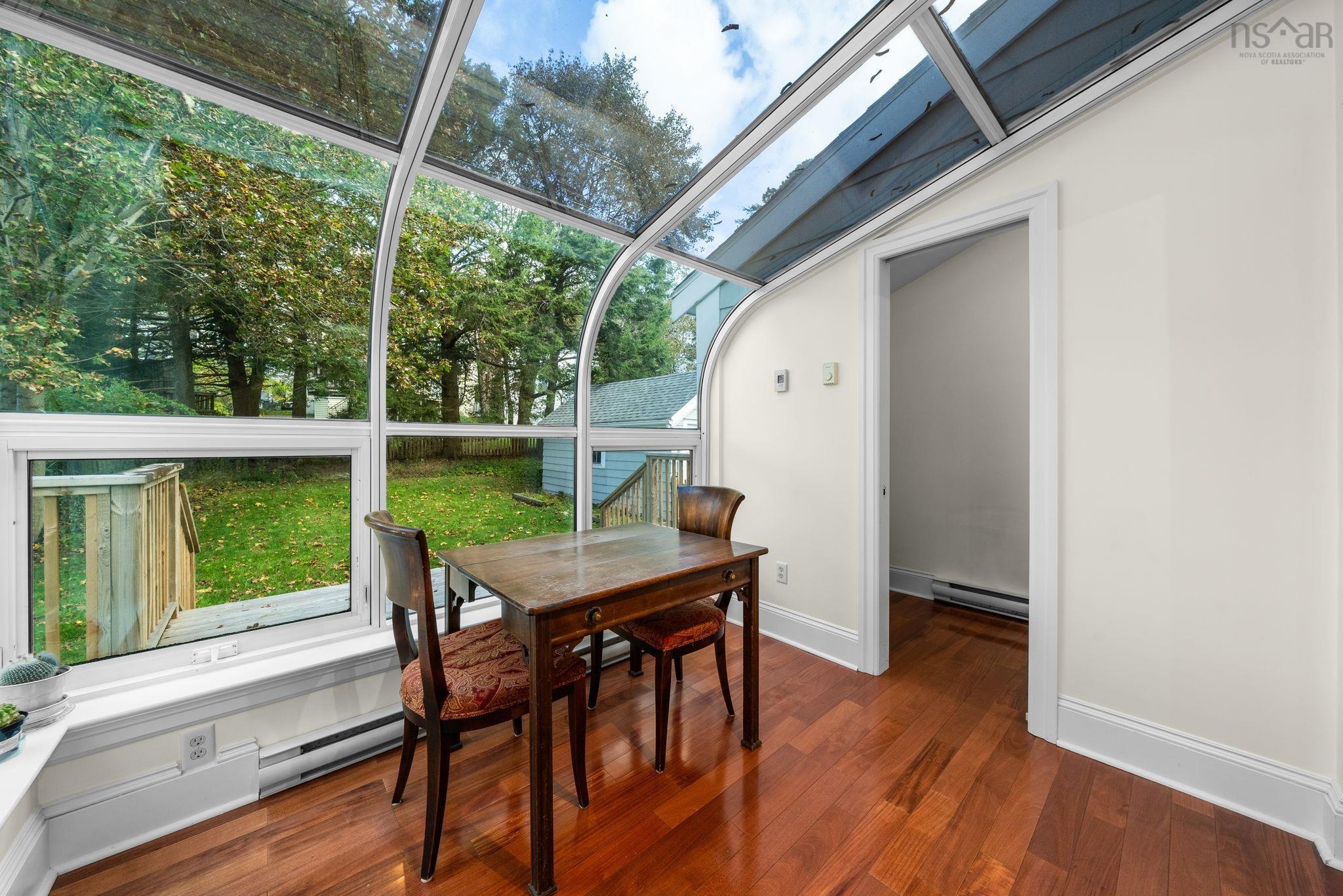 $774,900.00: 6869 Quinpool Road, Halifax