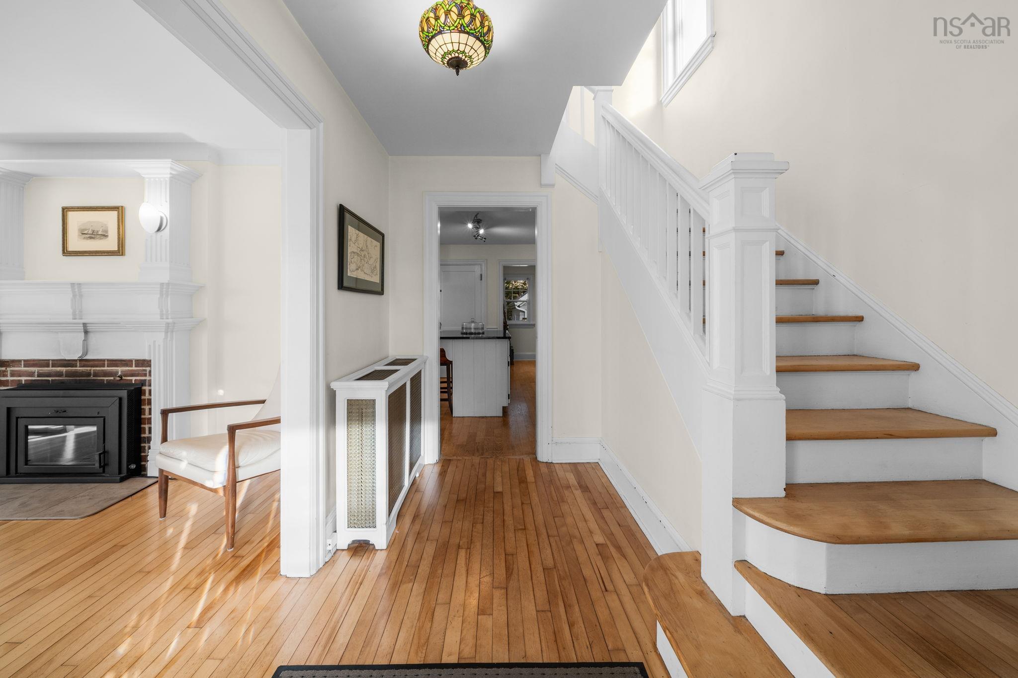 $774,900.00: 6869 Quinpool Road, Halifax