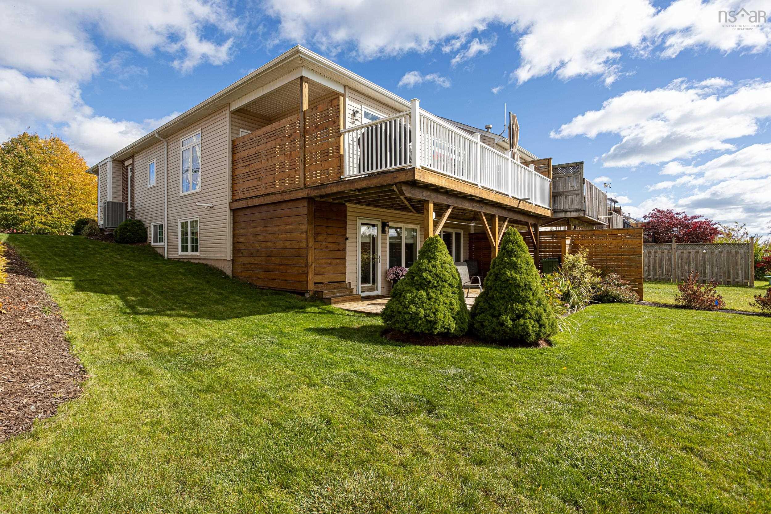 $659,000.00: 5 Cloverfield Court, Dartmouth