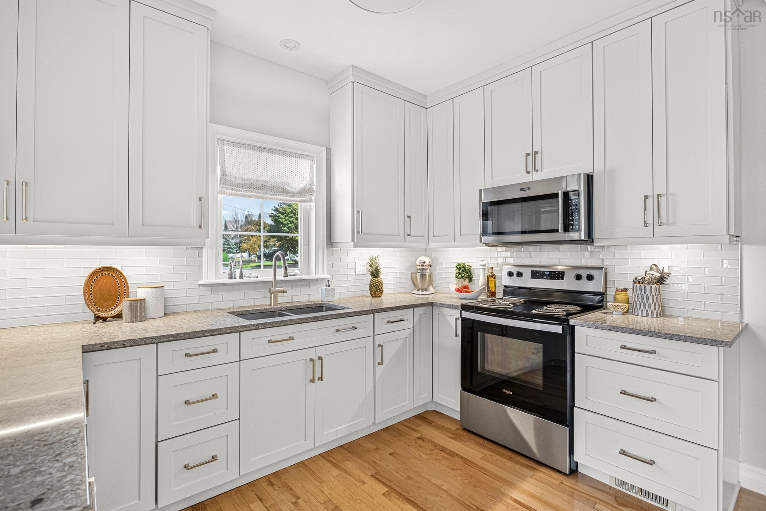 $659,000.00: 5 Cloverfield Court, Dartmouth