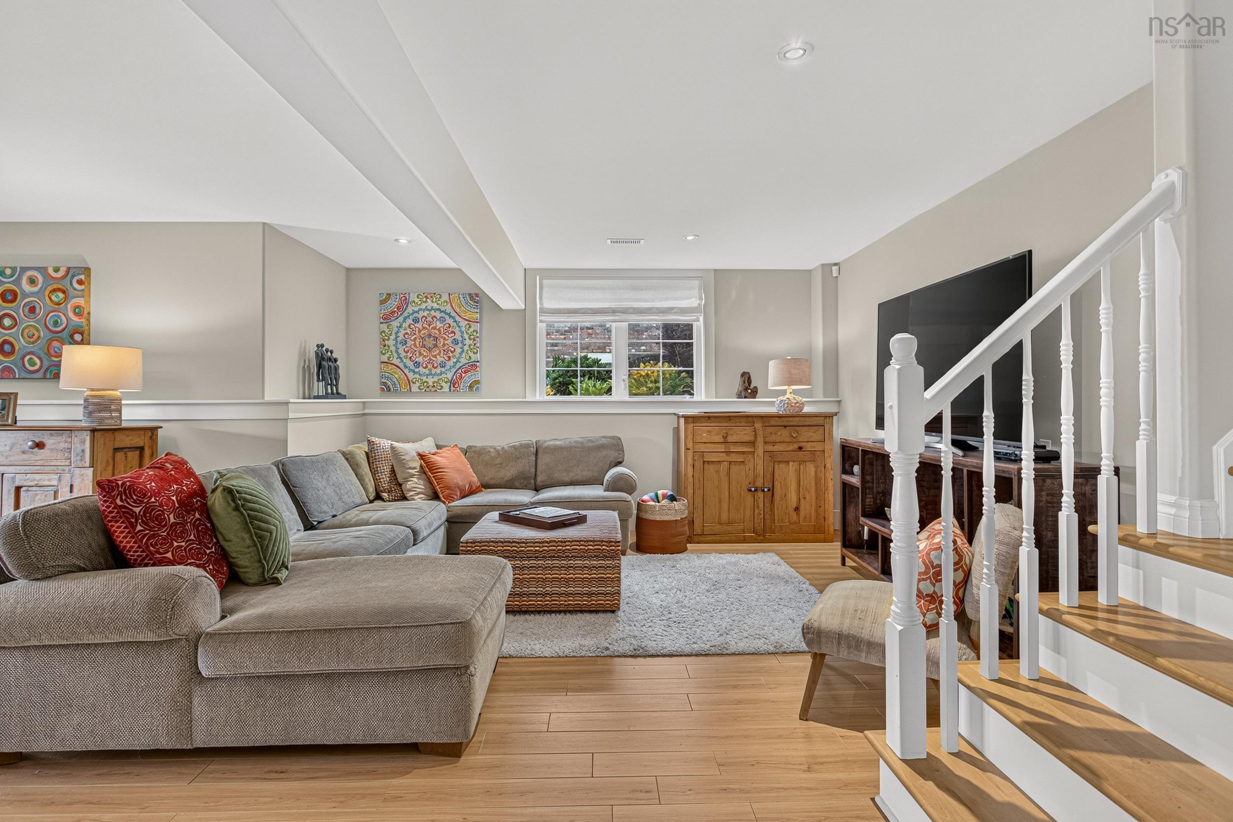 $659,000.00: 5 Cloverfield Court, Dartmouth