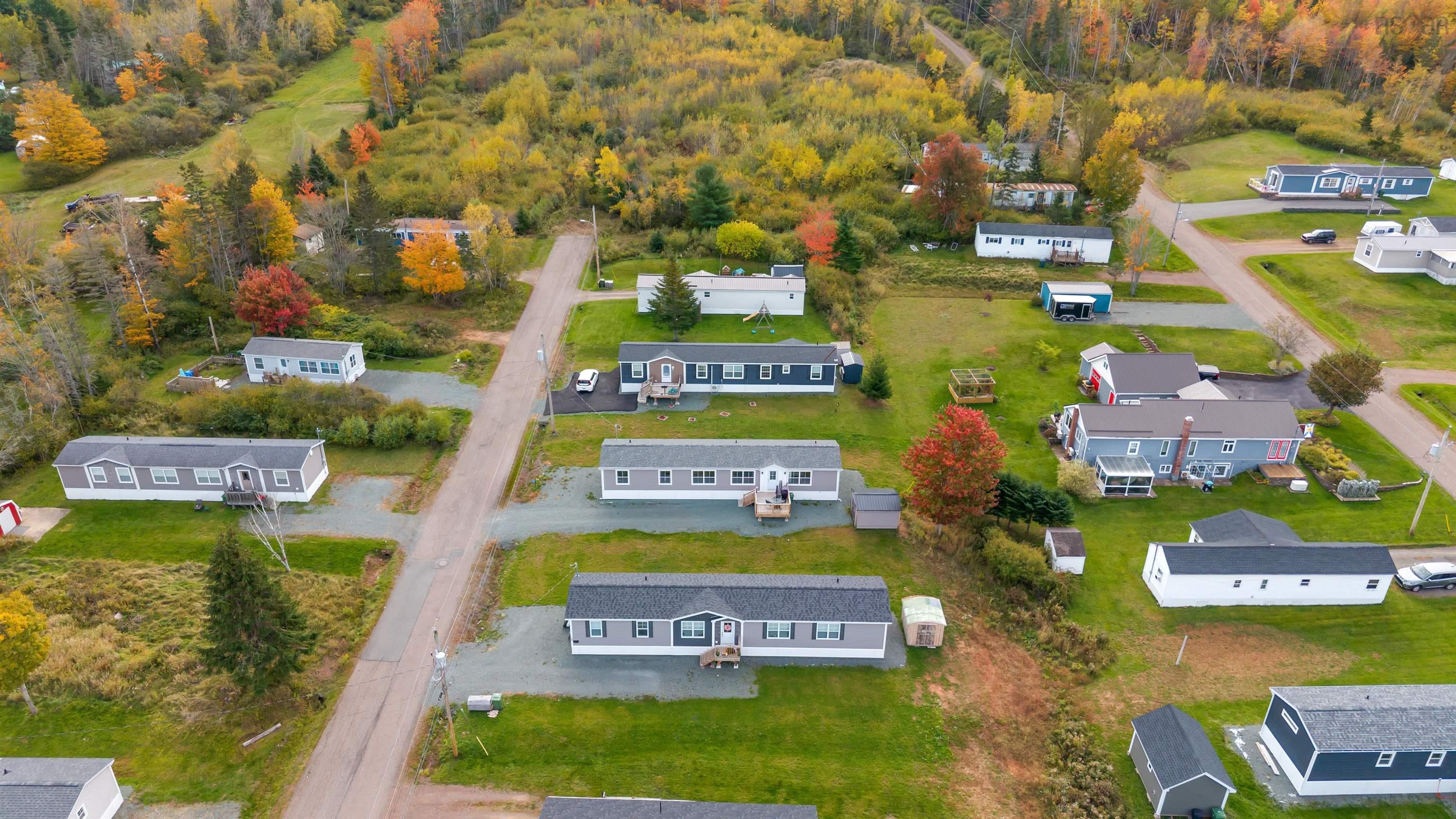 $289,900.00: 132 GROSBEAK Drive, Salmon River