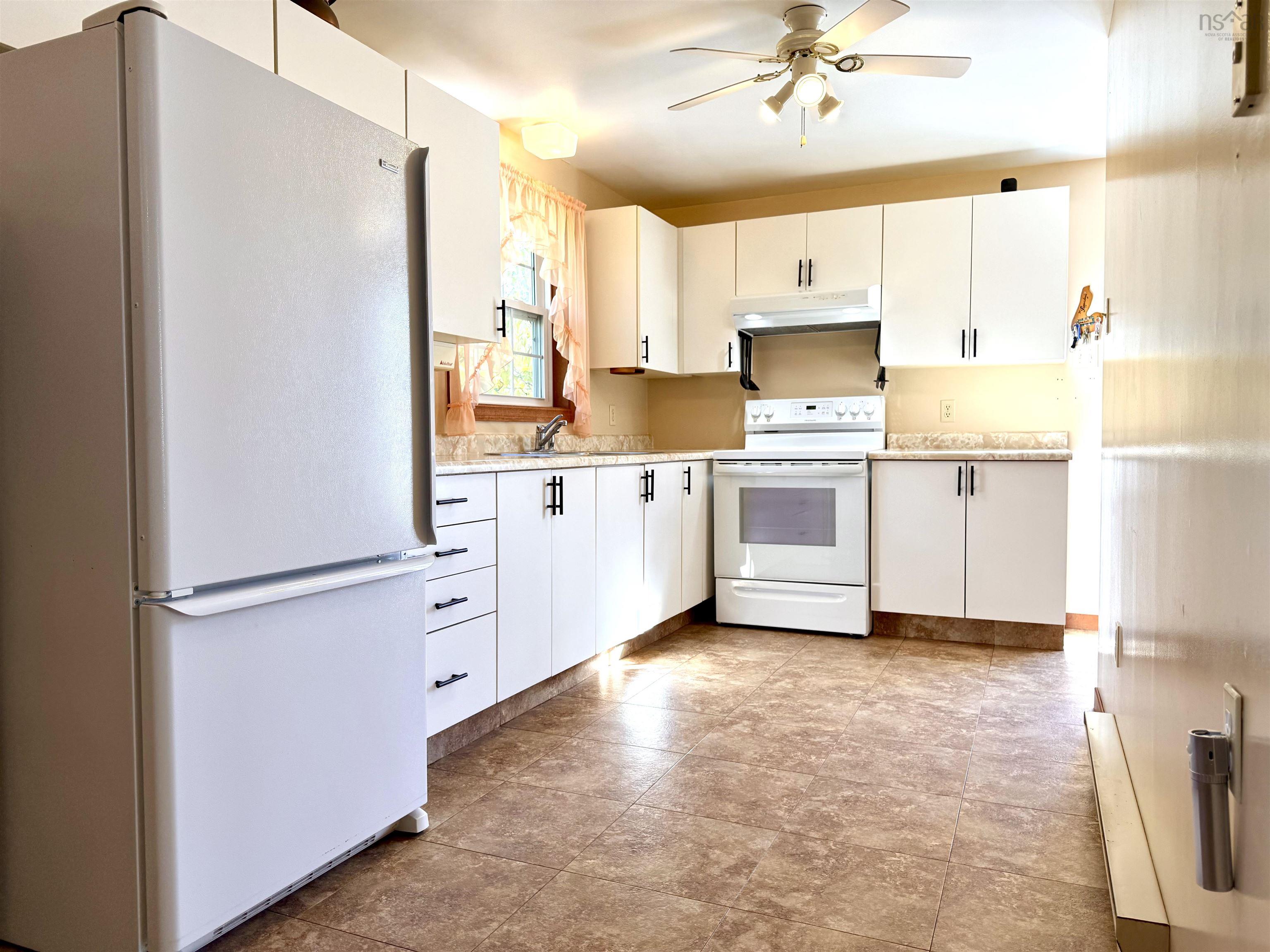 $224,900.00: 10 Chapel Street, Springhill
