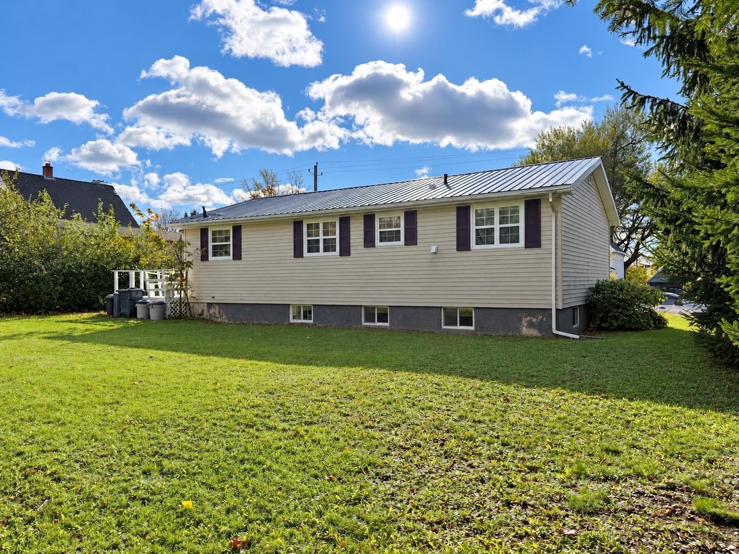 $224,900.00: 10 Chapel Street, Springhill