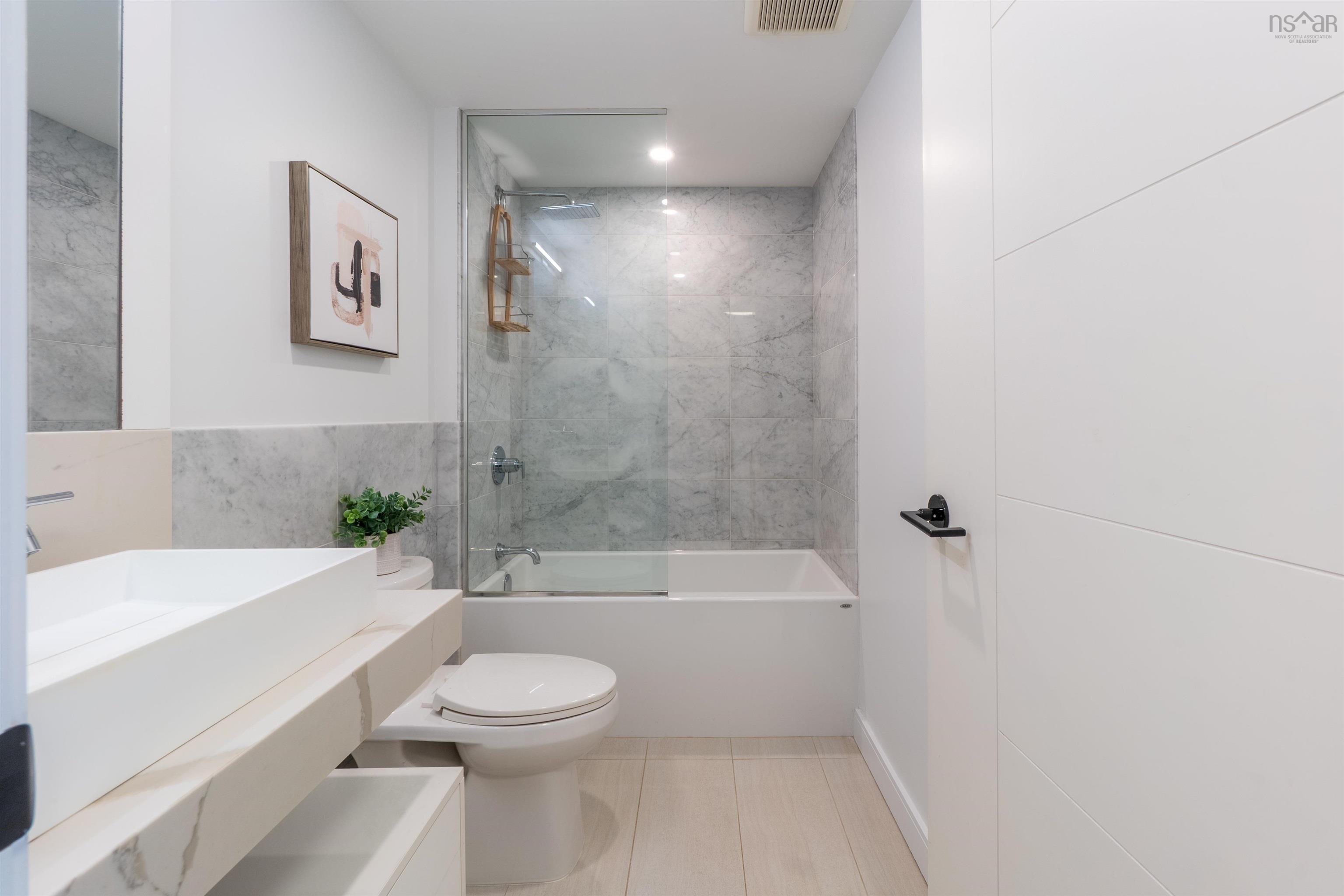 $549,900.00: 1001 1650 Granville Street, Halifax