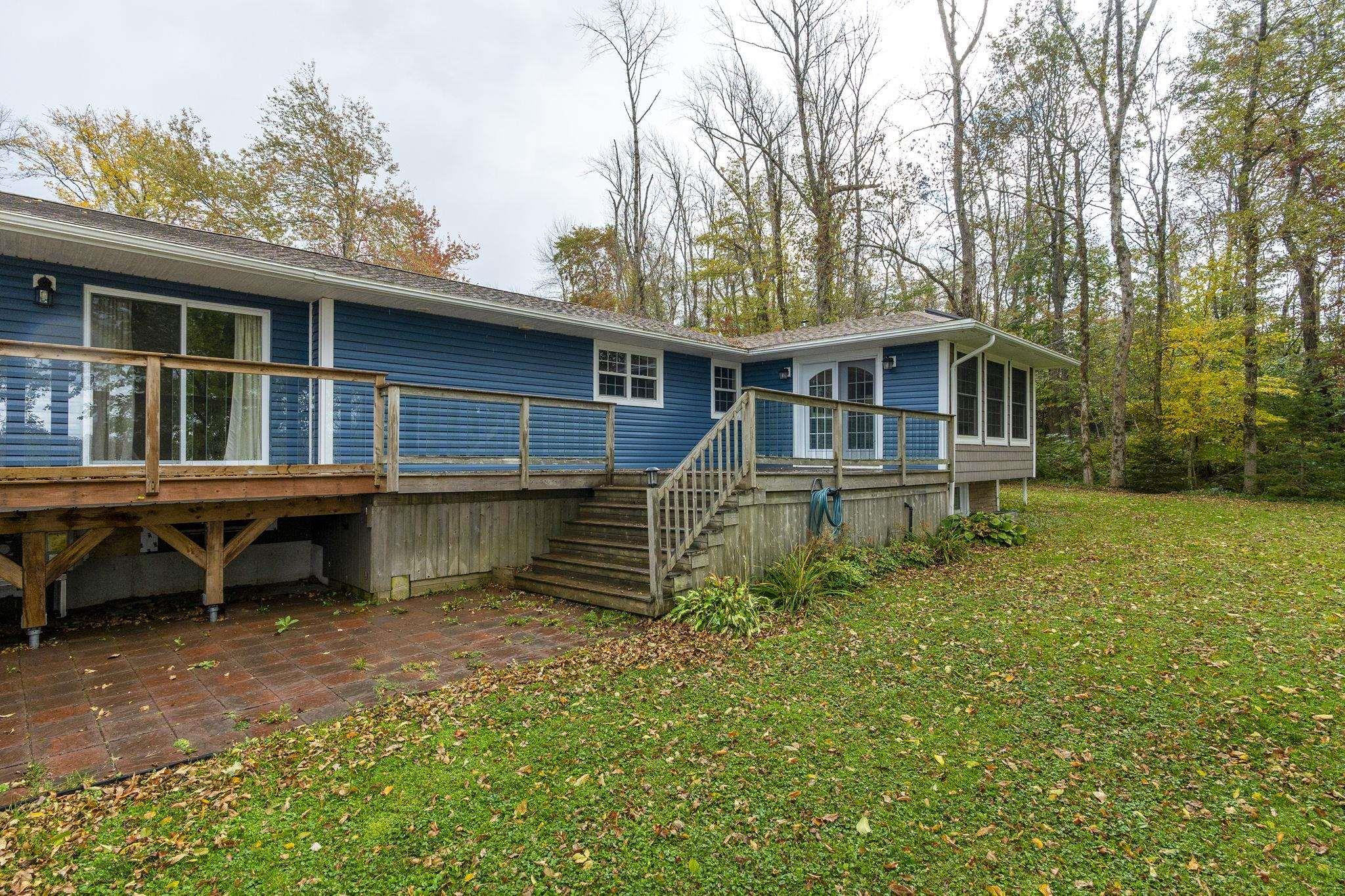 $824,900.00: 9 Piggott Lake Rd, Lakelands