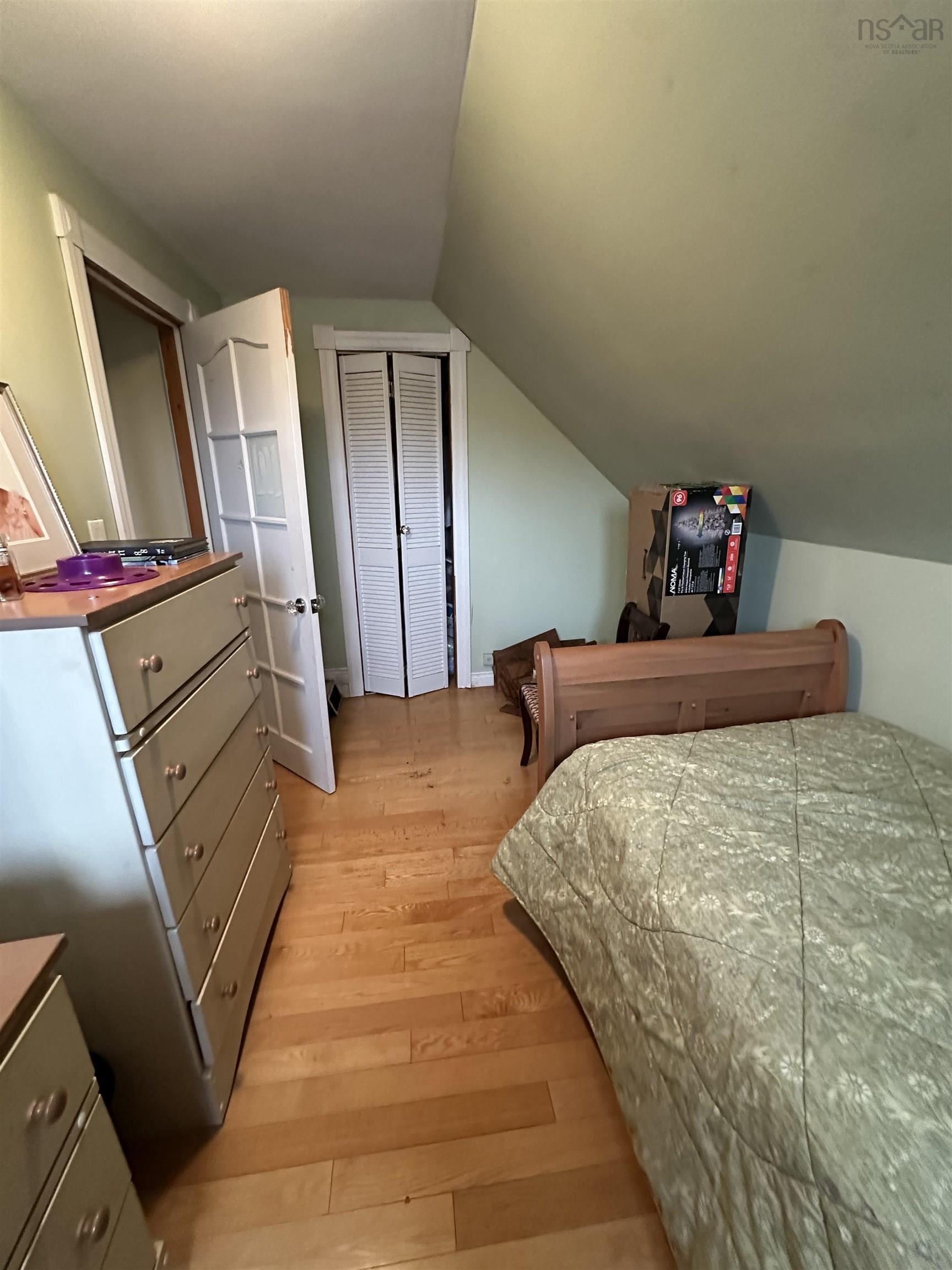 $325,000.00: 9390 Highway 4, Tracadie