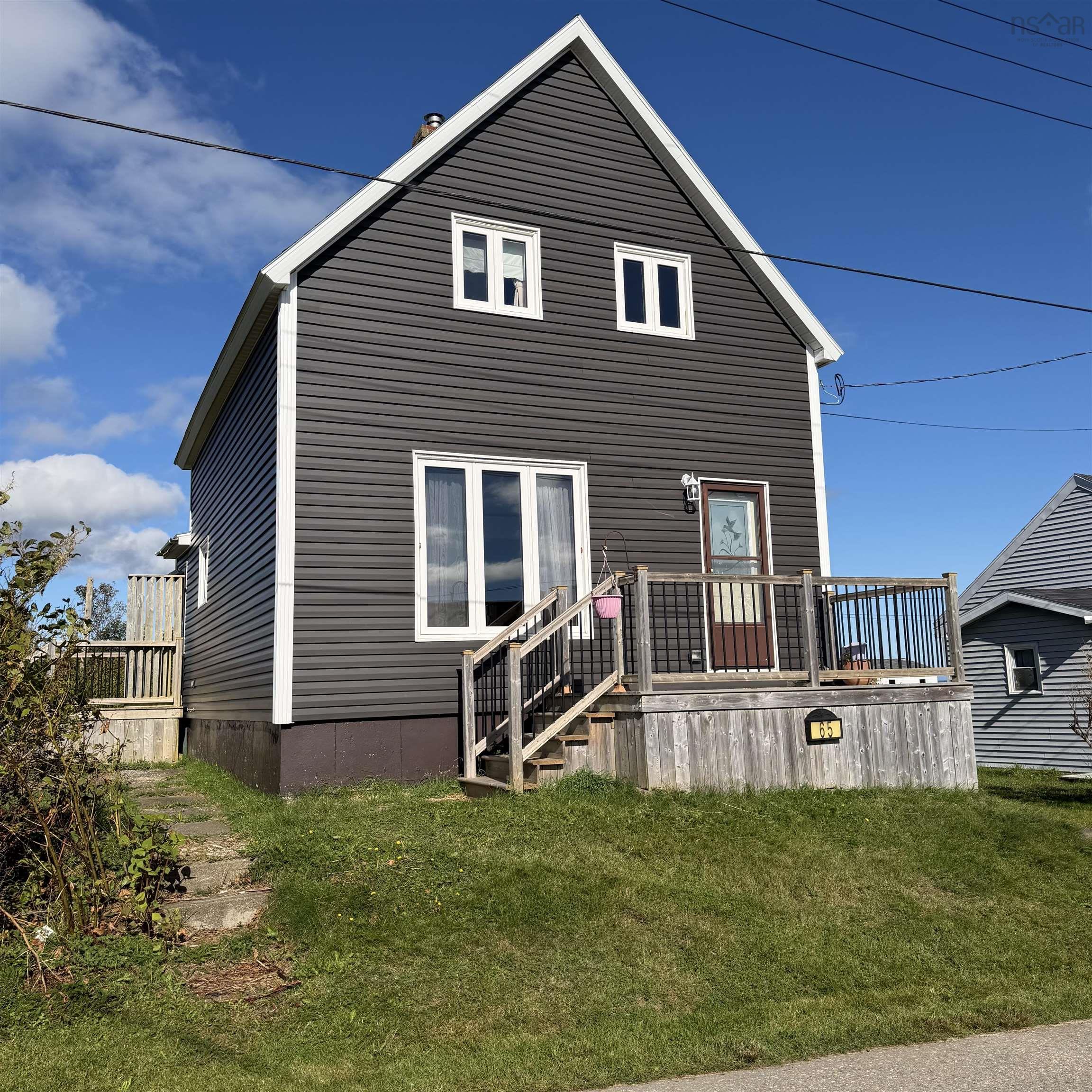 $195,000.00: 65 Cliff Street, Port Morien