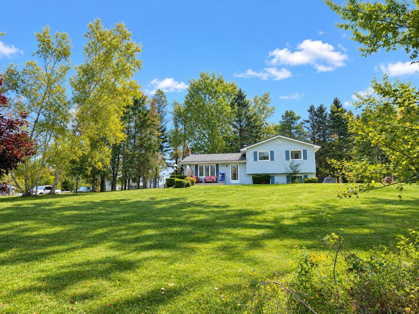 $450,000.00: 13030 Highway 2, Central Onslow