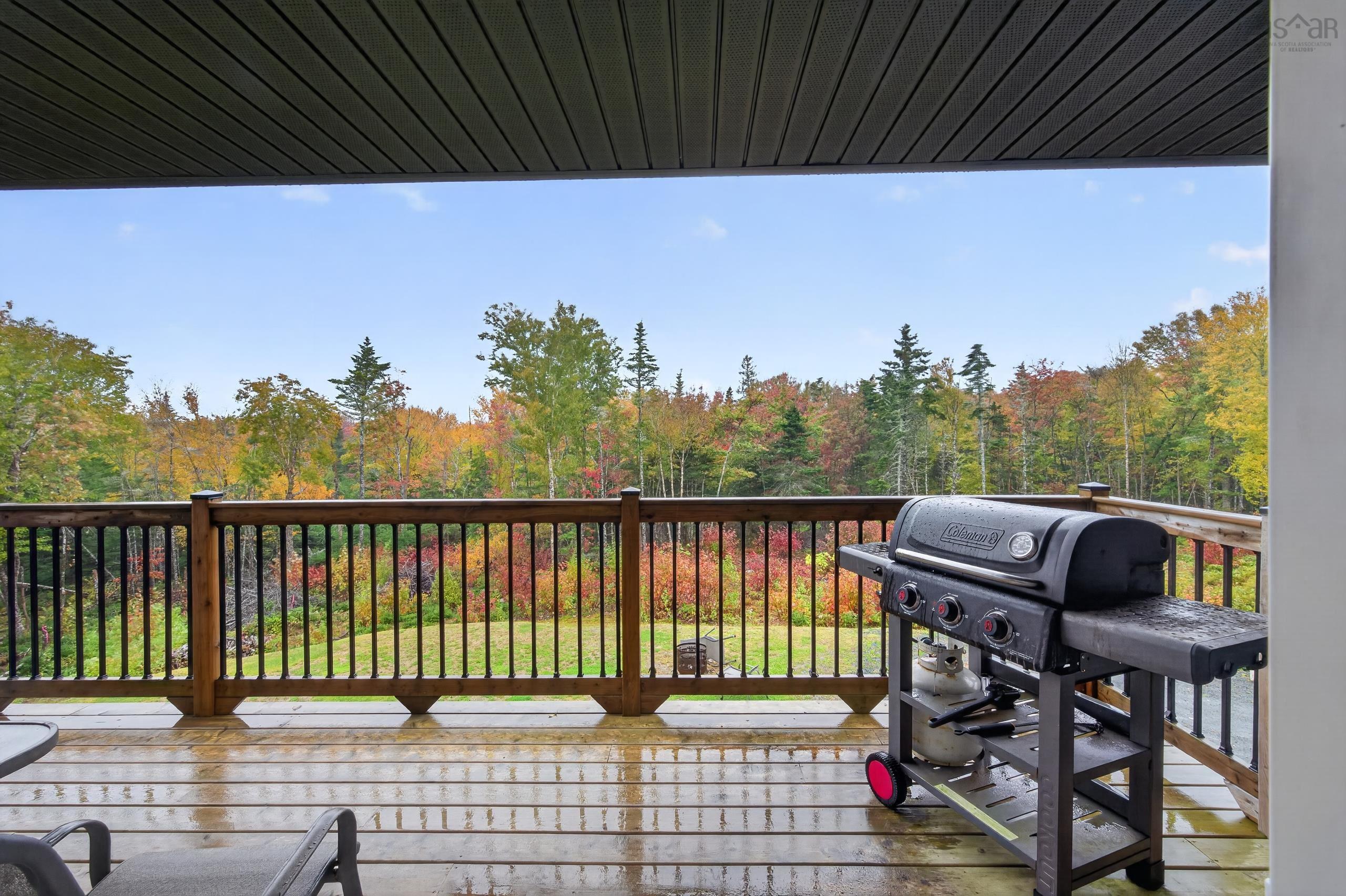 $729,900.00: 11911 Highway 7, Beech Hill