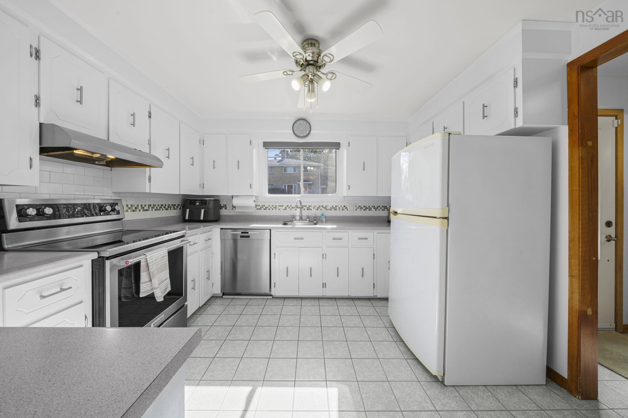 $459,900.00: 23 Apollo Court, Halifax