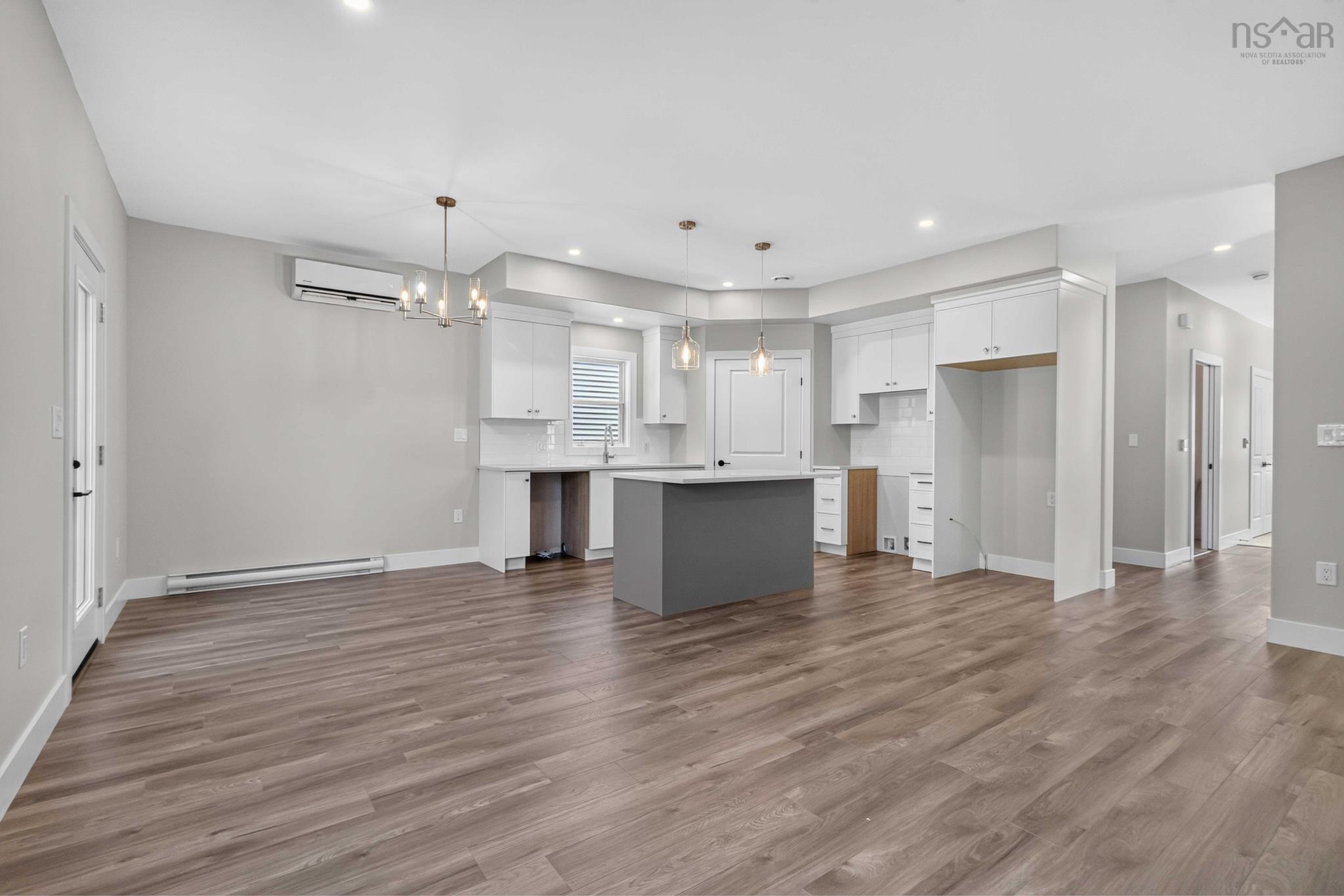 $759,900.00: PC-41 33 Pearlgarden Close, Dartmouth