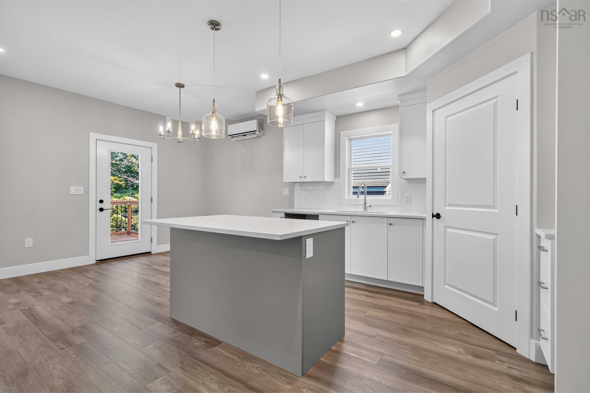$759,900.00: PC-41 33 Pearlgarden Close, Dartmouth