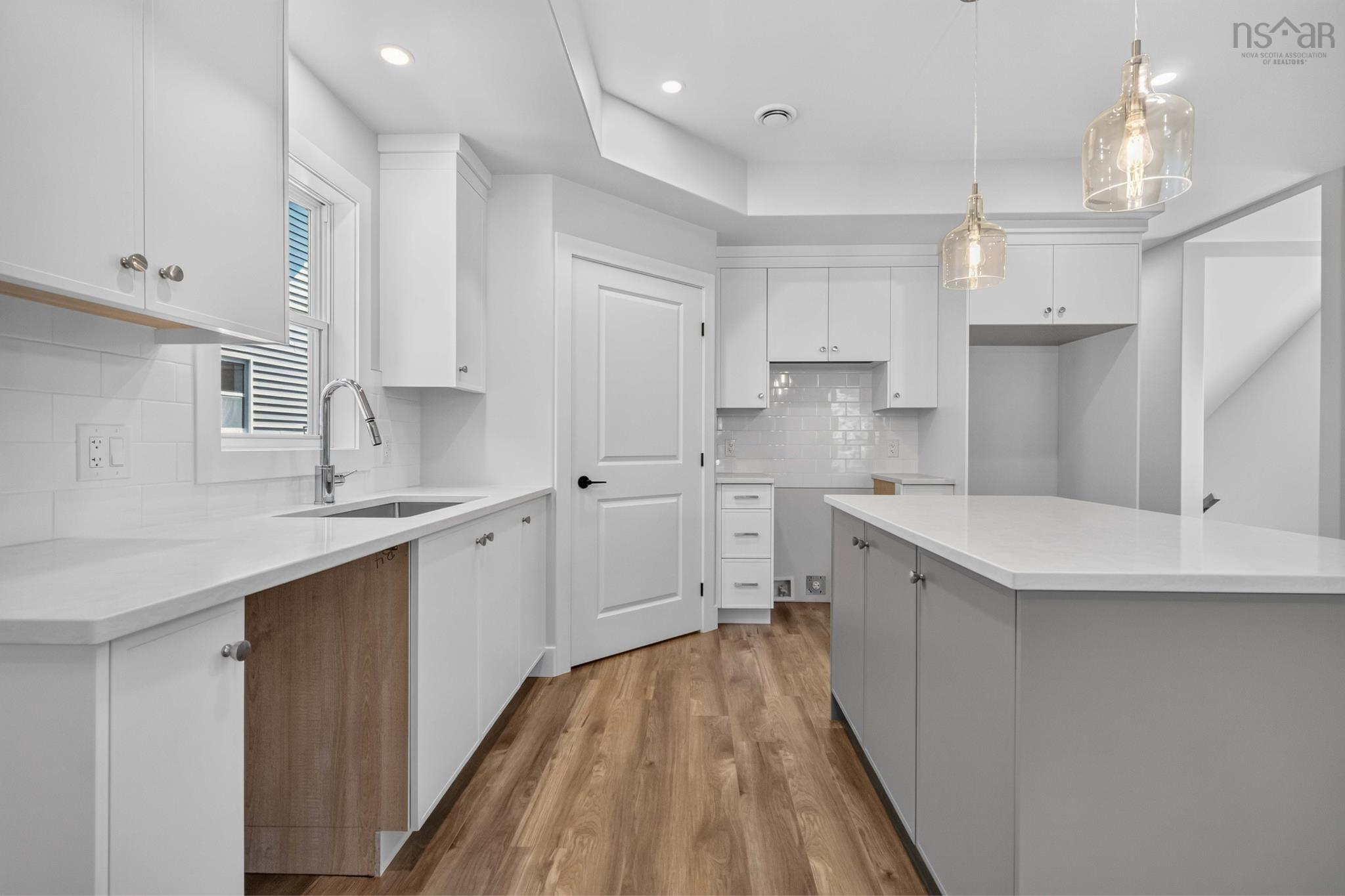 $759,900.00: PC-41 33 Pearlgarden Close, Dartmouth