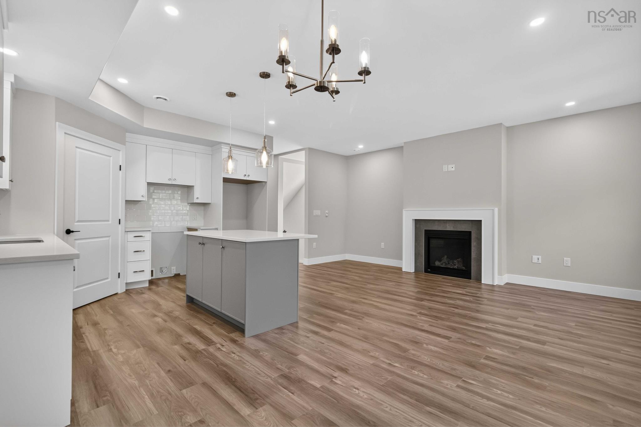 $759,900.00: PC-41 33 Pearlgarden Close, Dartmouth