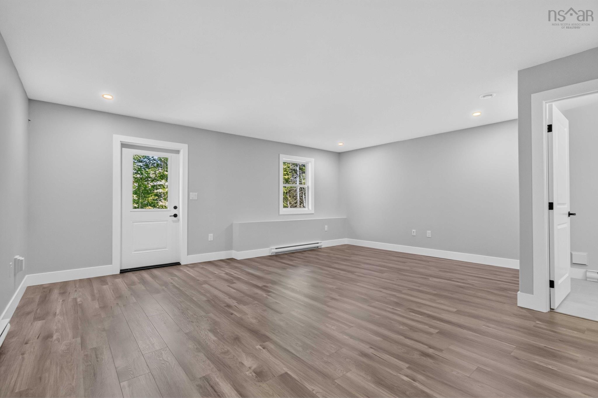 $759,900.00: PC-41 33 Pearlgarden Close, Dartmouth