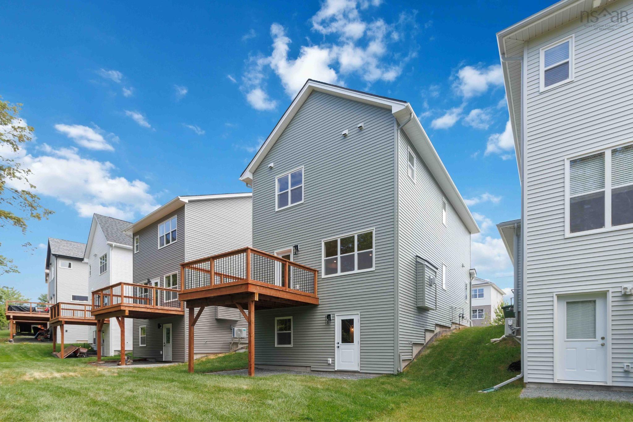 $759,900.00: PC-41 33 Pearlgarden Close, Dartmouth