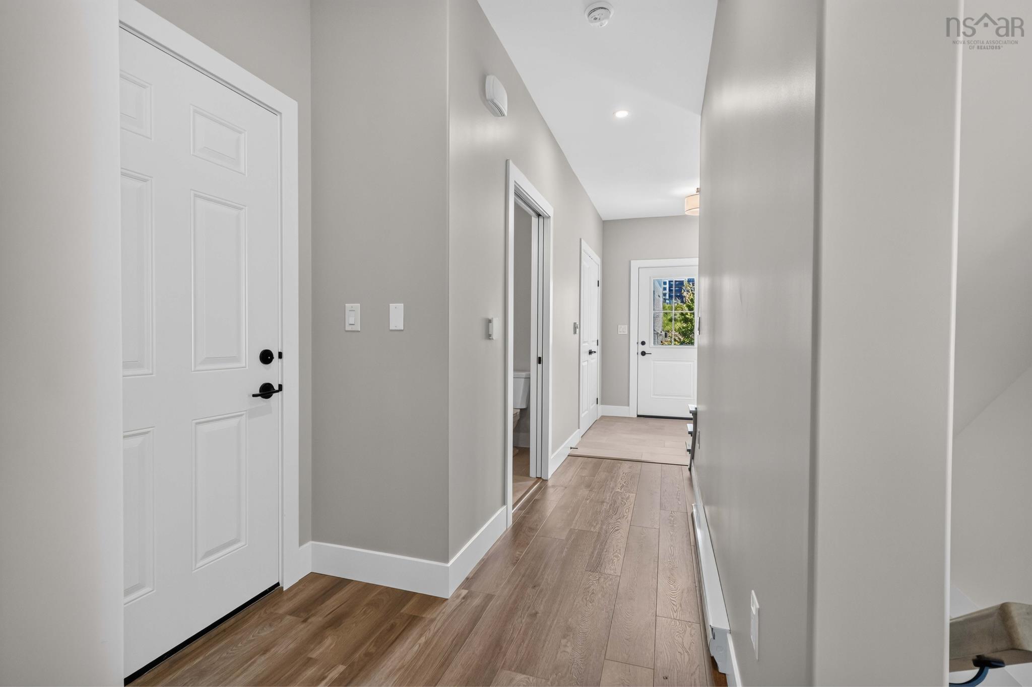$759,900.00: PC-41 33 Pearlgarden Close, Dartmouth