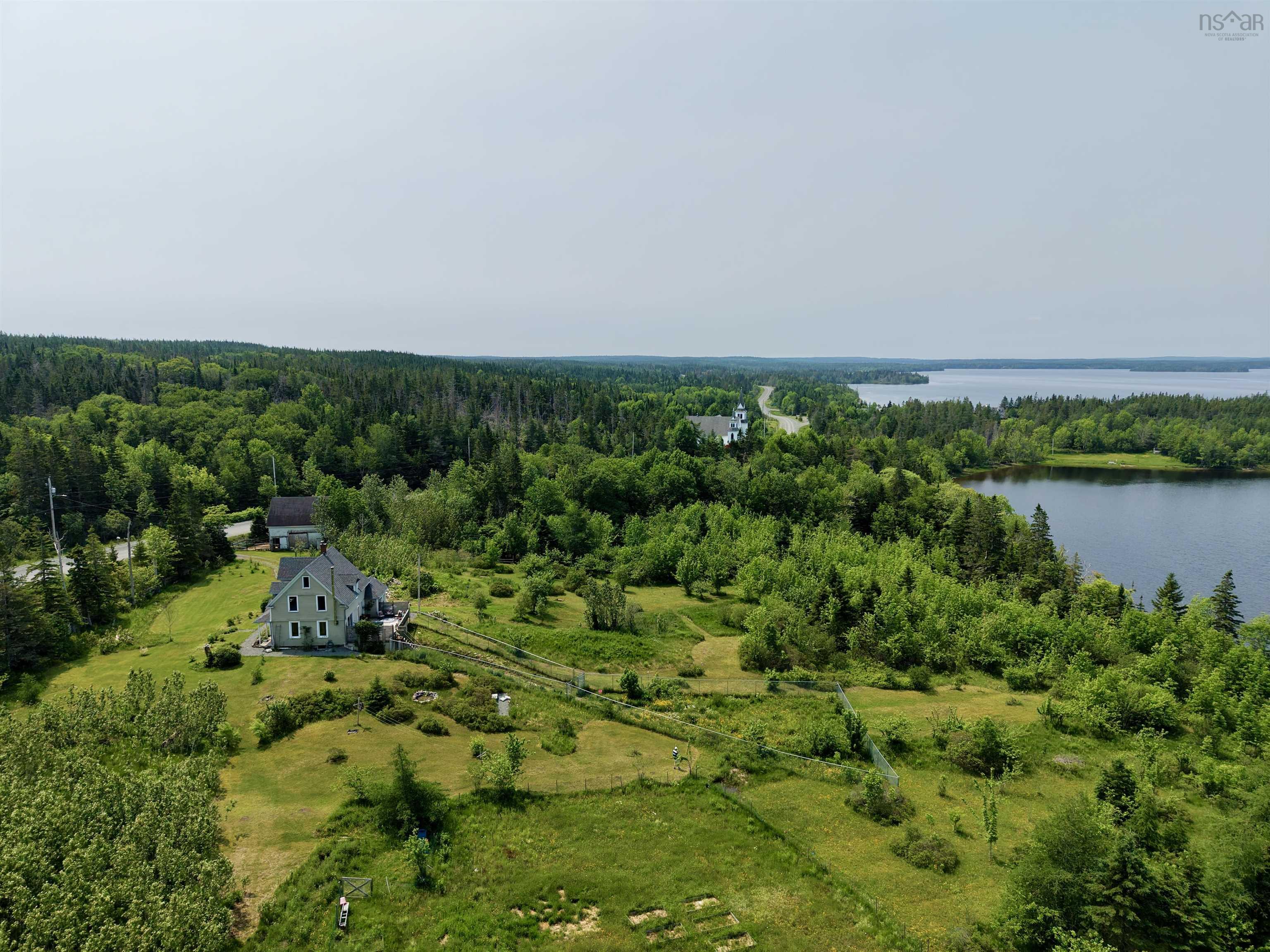 $389,000.00: 3463 Loch Lomond Rd., Loch Lomond