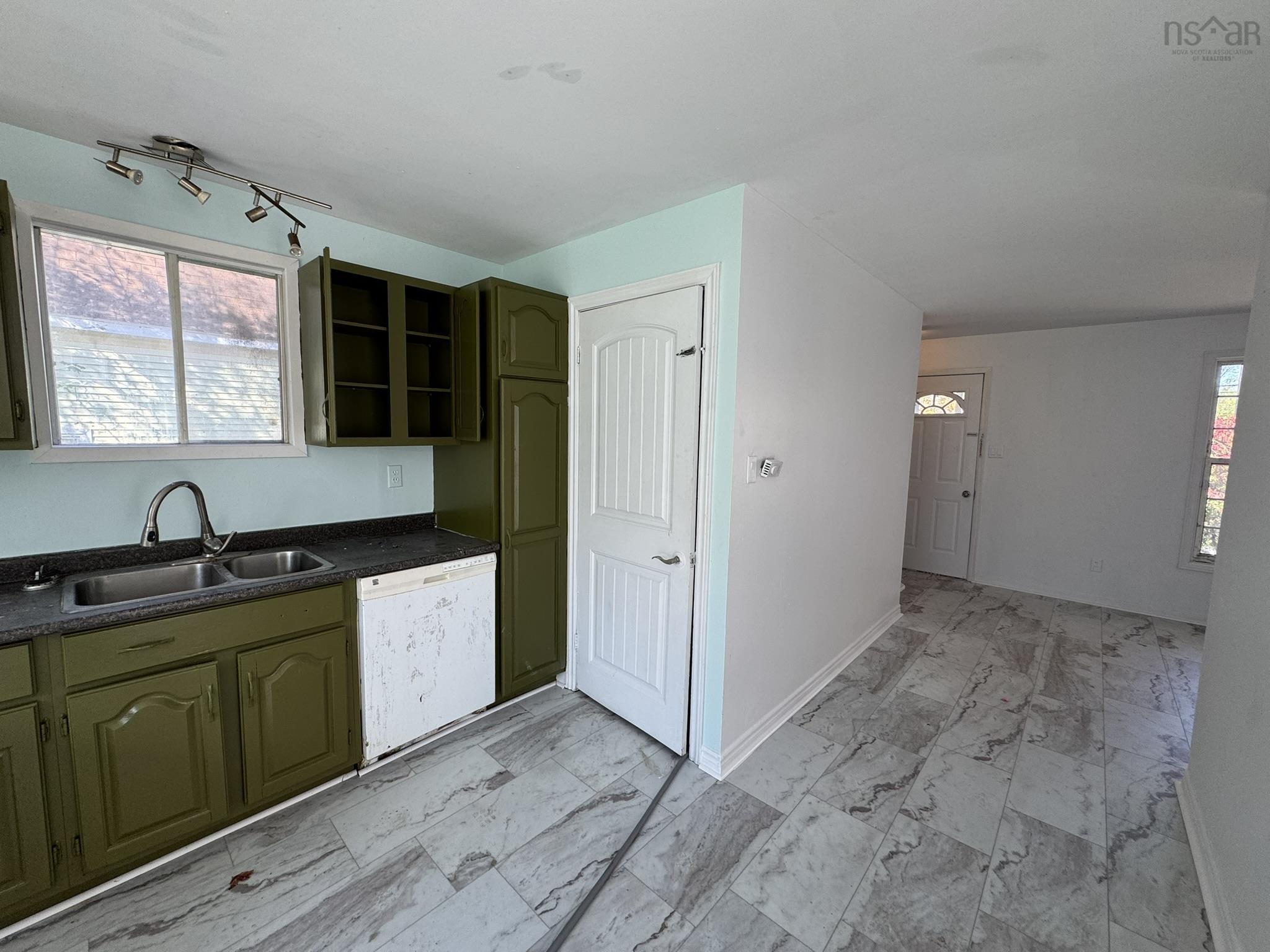 $325,000.00: 34 Duke Street, Trenton