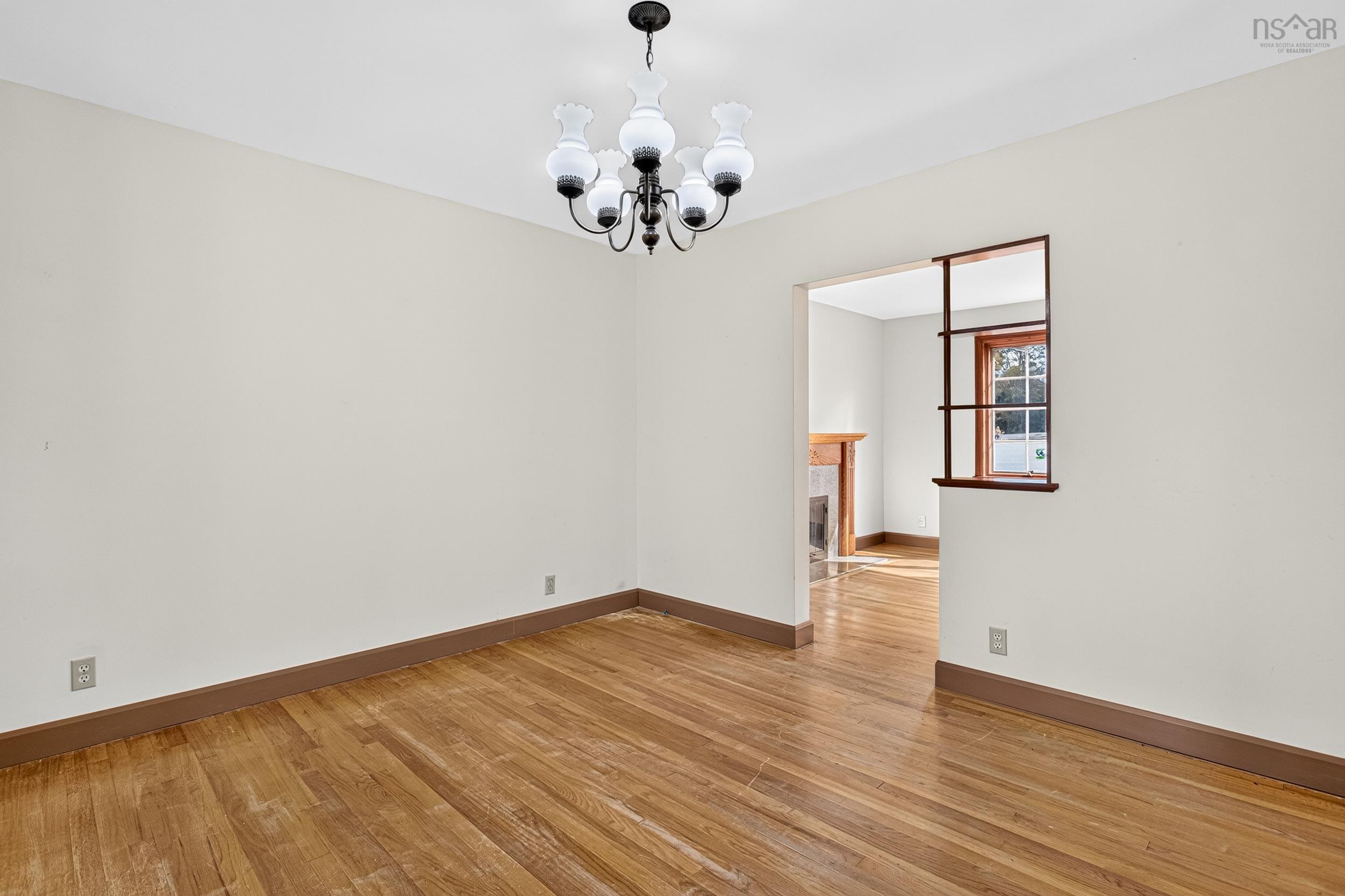 $475,000.00: 37 Lawson Avenue, Dartmouth