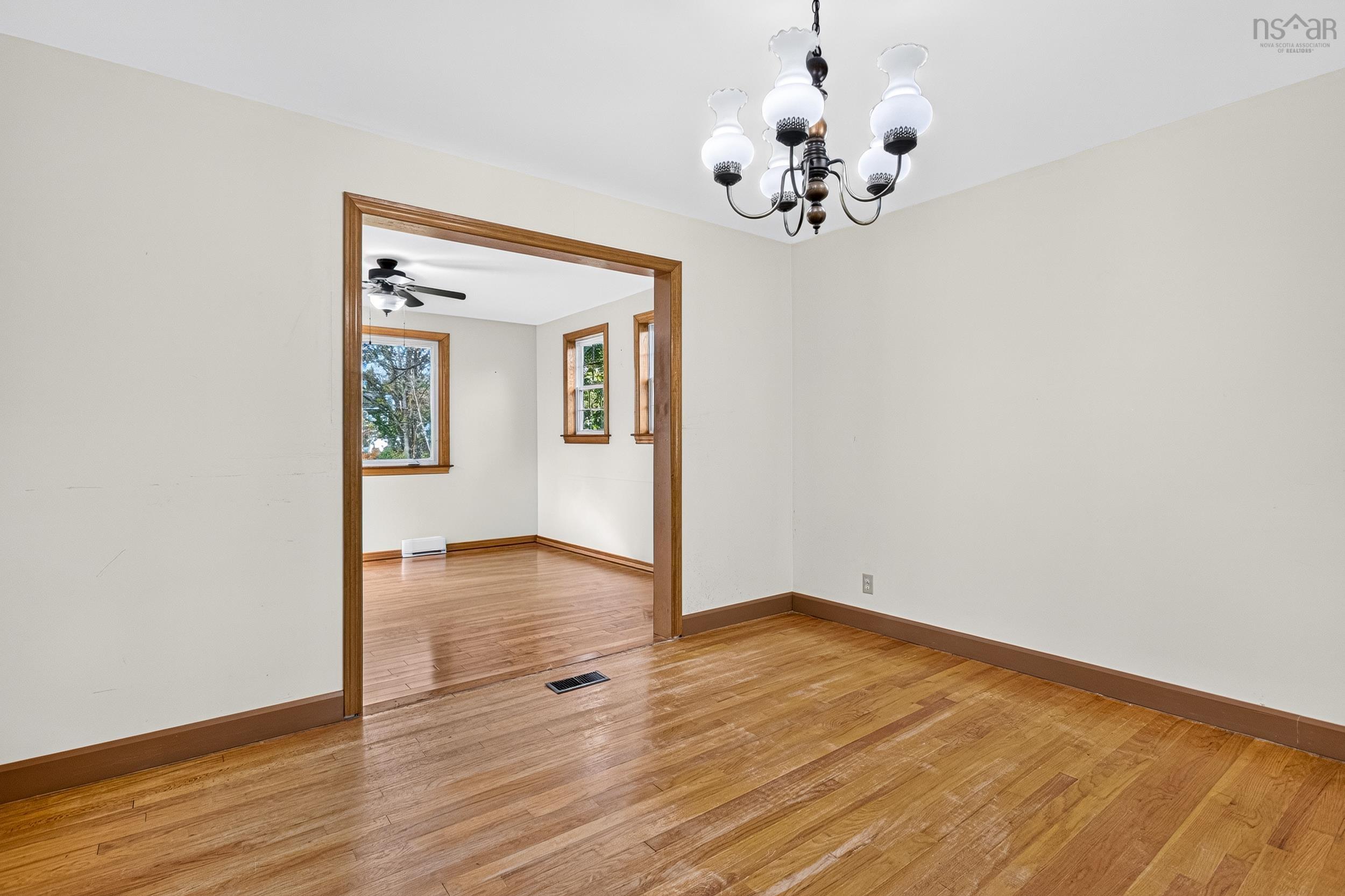 $475,000.00: 37 Lawson Avenue, Dartmouth