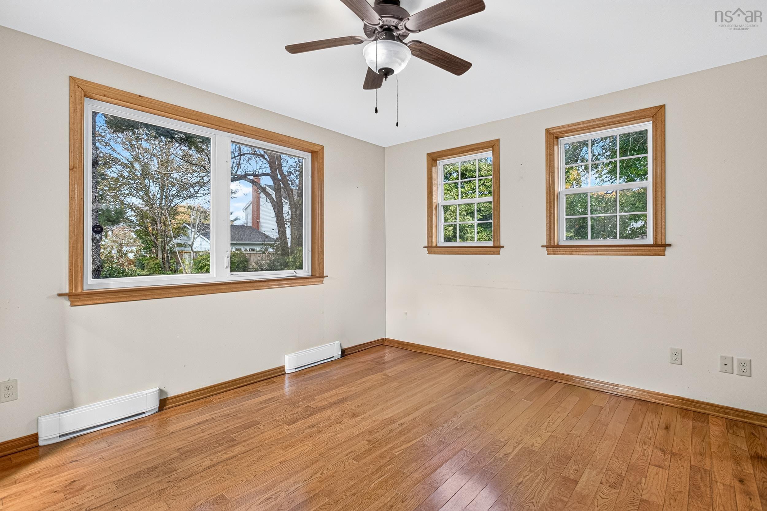 $475,000.00: 37 Lawson Avenue, Dartmouth
