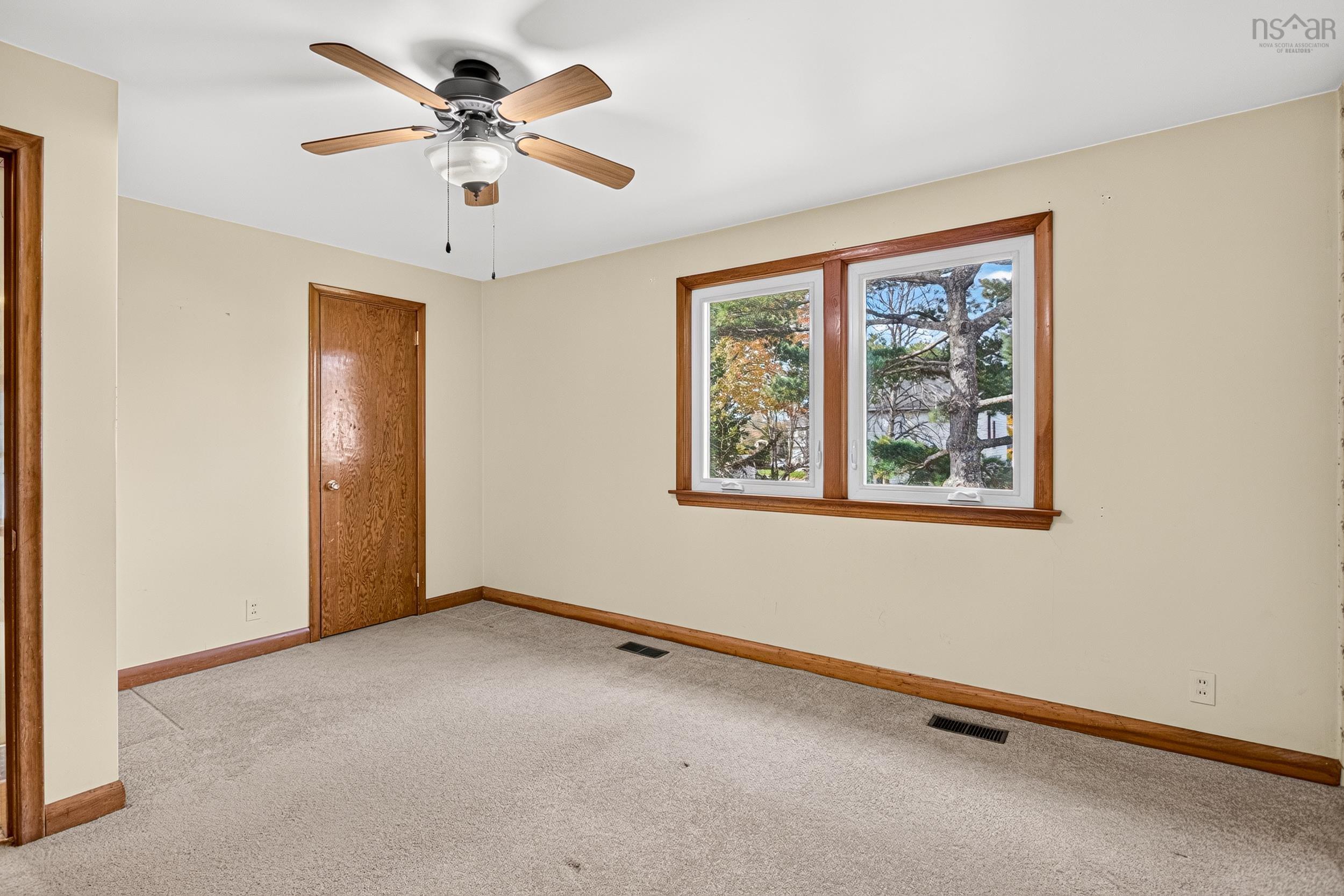 $475,000.00: 37 Lawson Avenue, Dartmouth